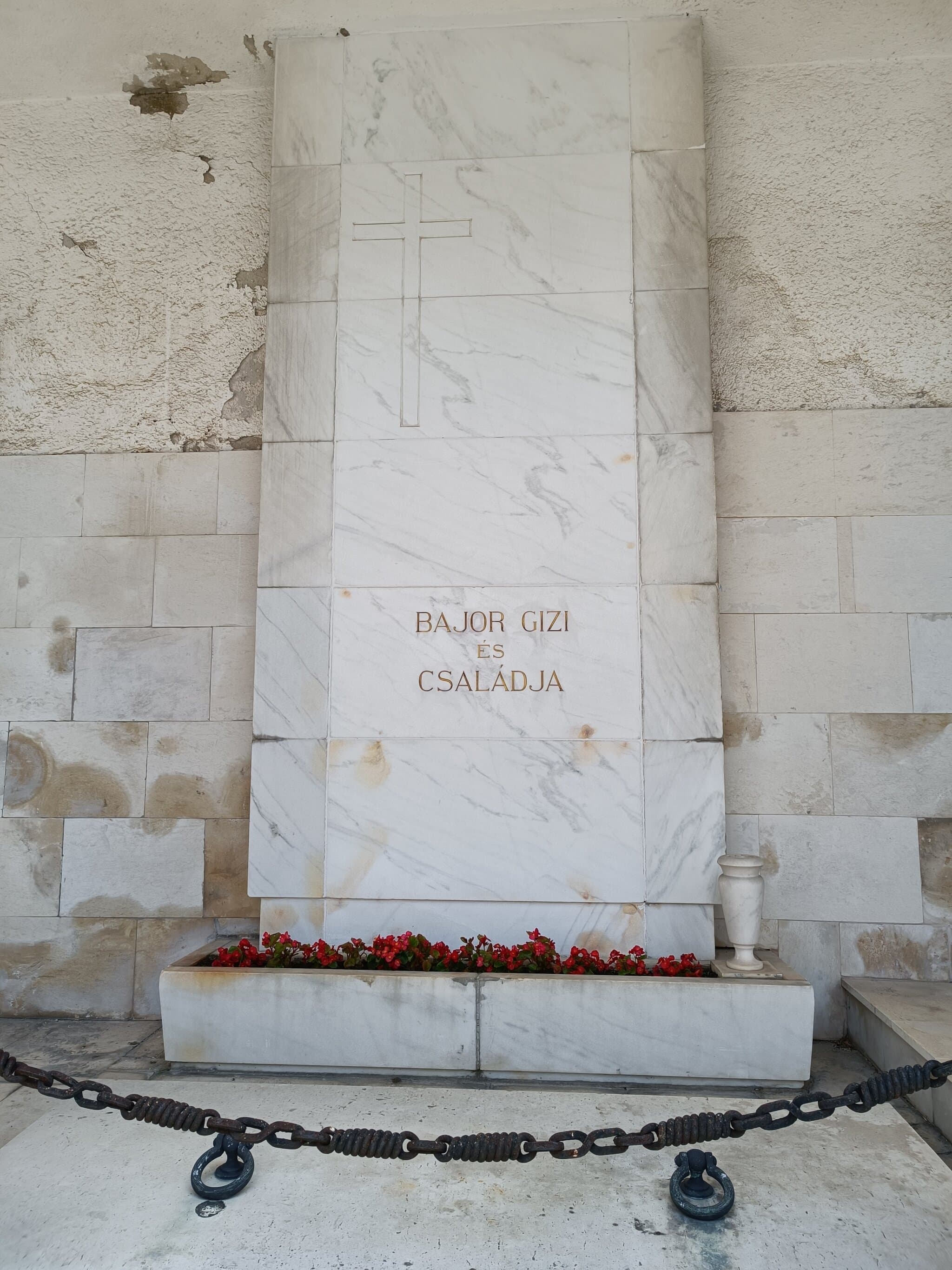 Bajor Gizi sírja