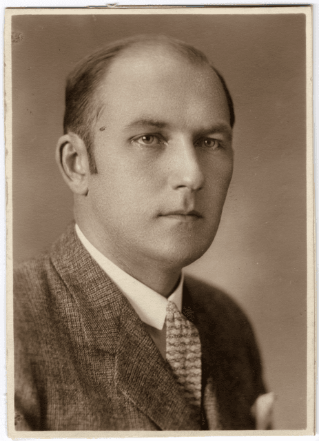 Dinnyés Lajos portréja