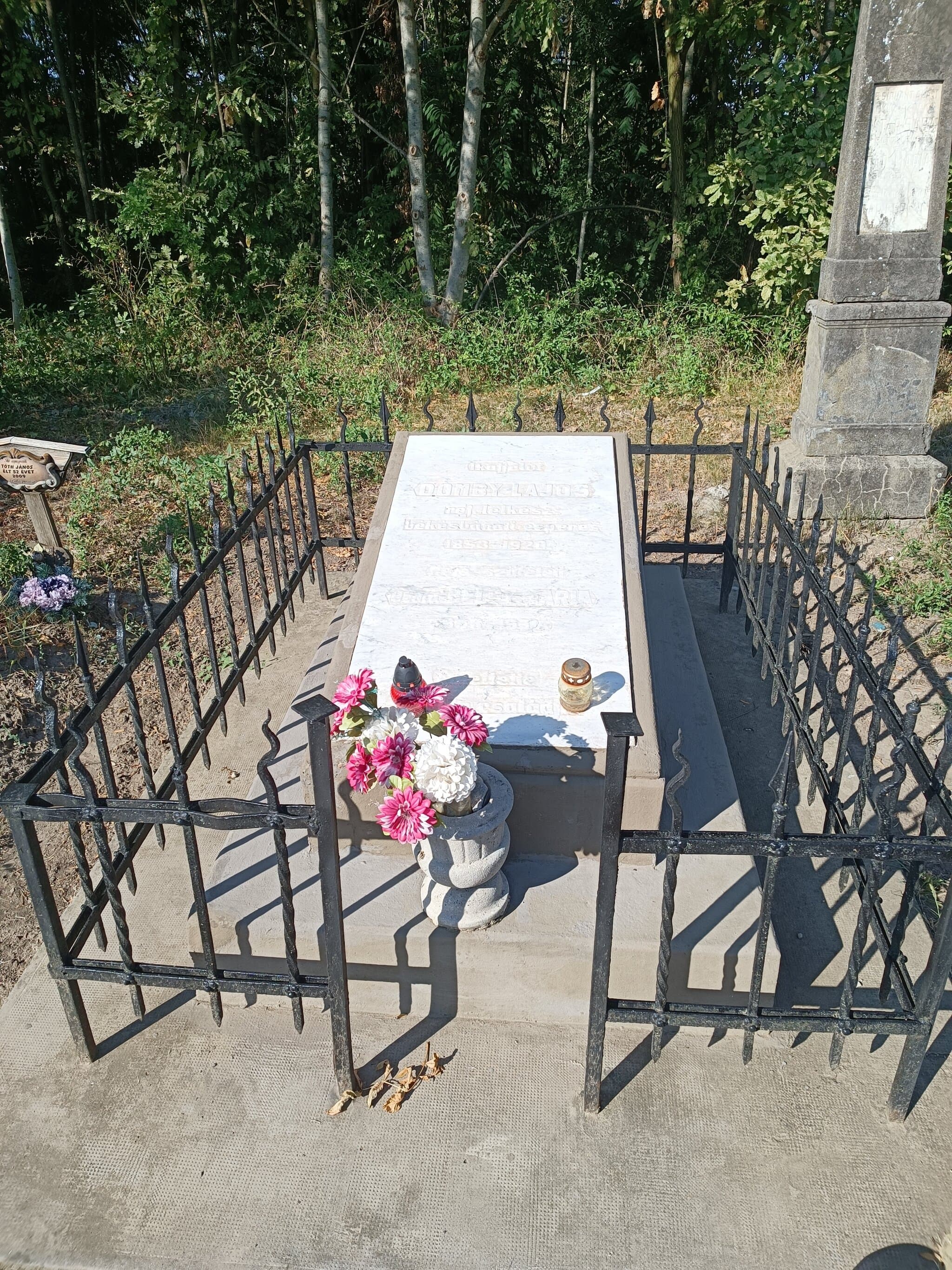 ikafalvi Domby Lajos sírja