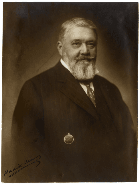 Hadik János portréja