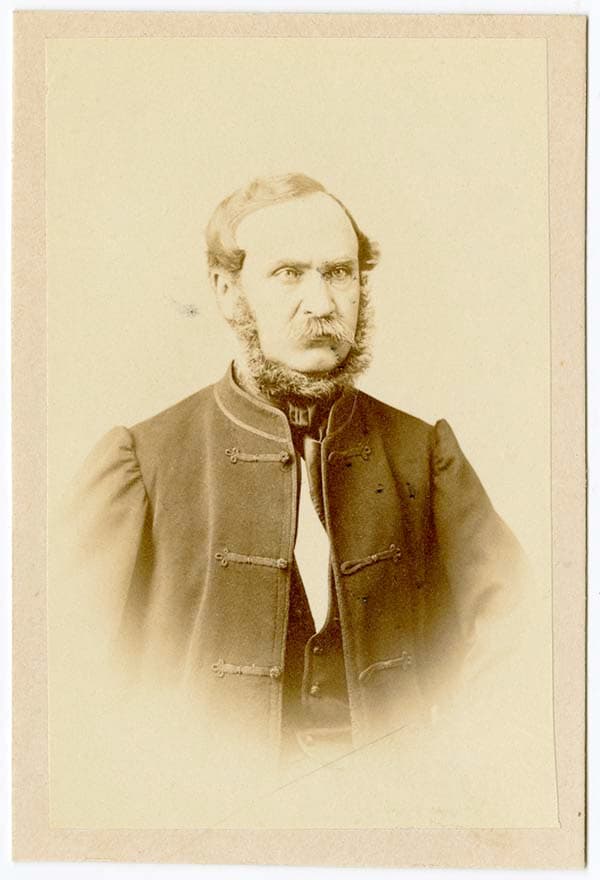 Hegedűs László portréja