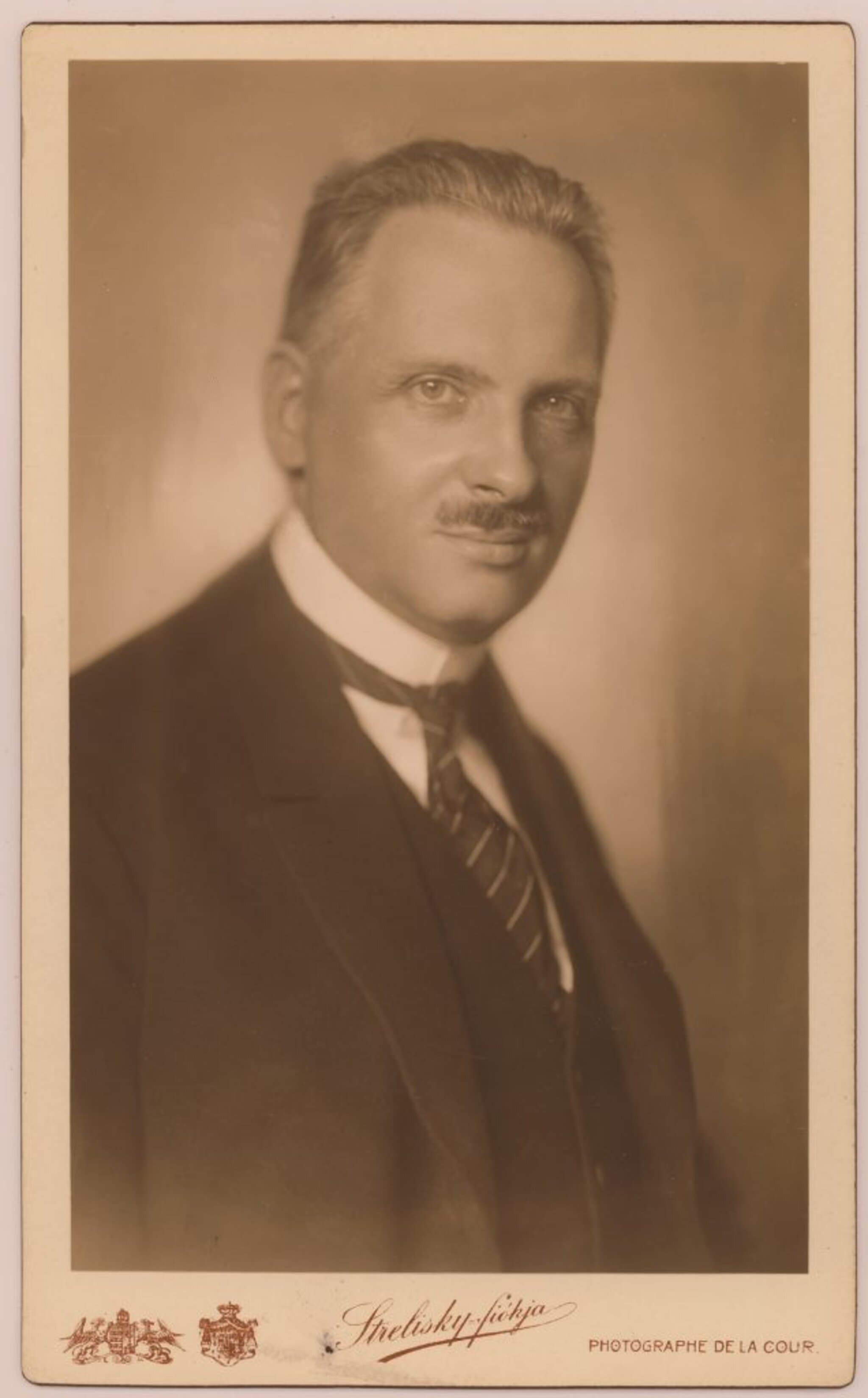 Heller Erik portréja