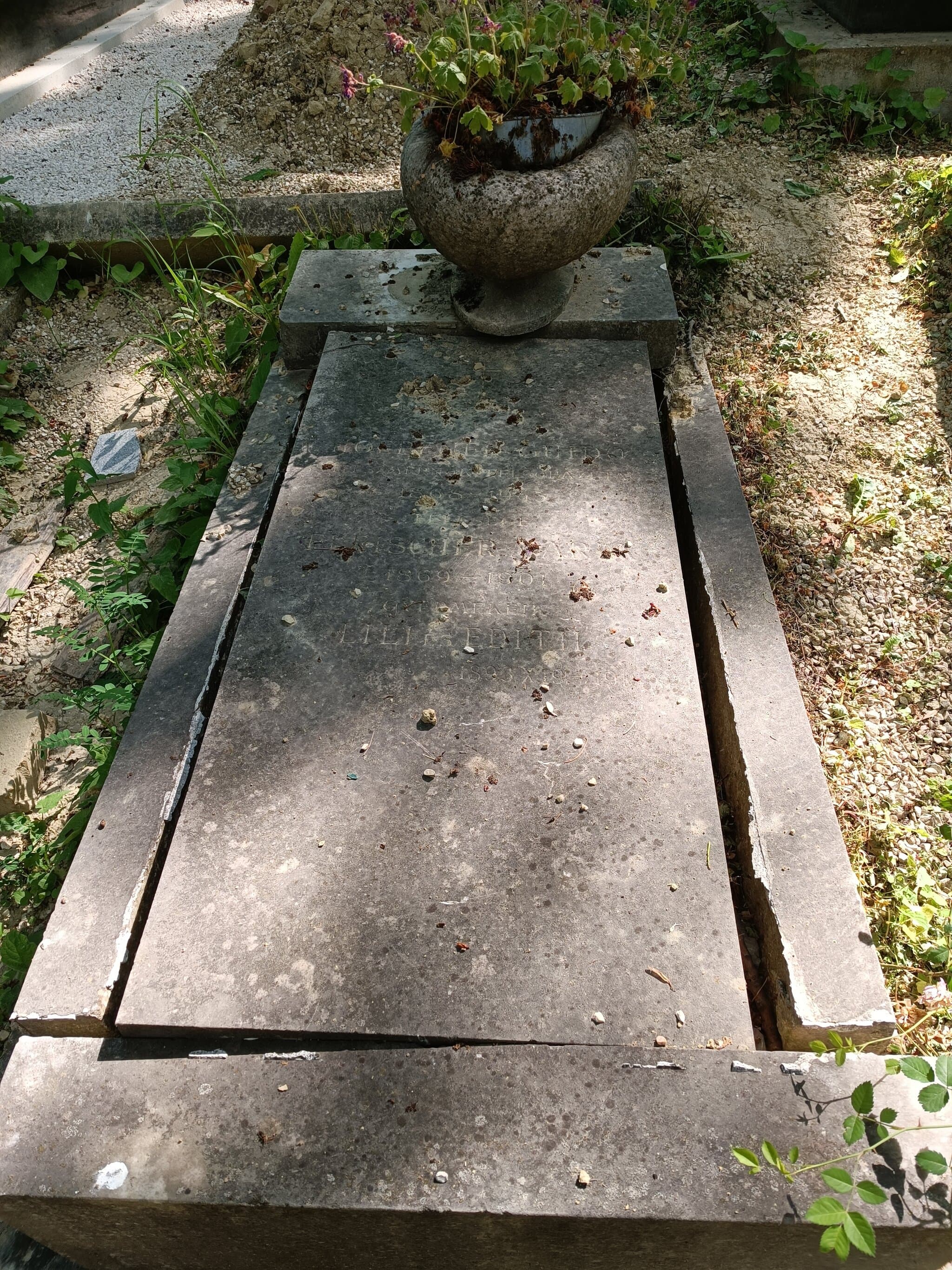 Hoepfner Guidó sírja