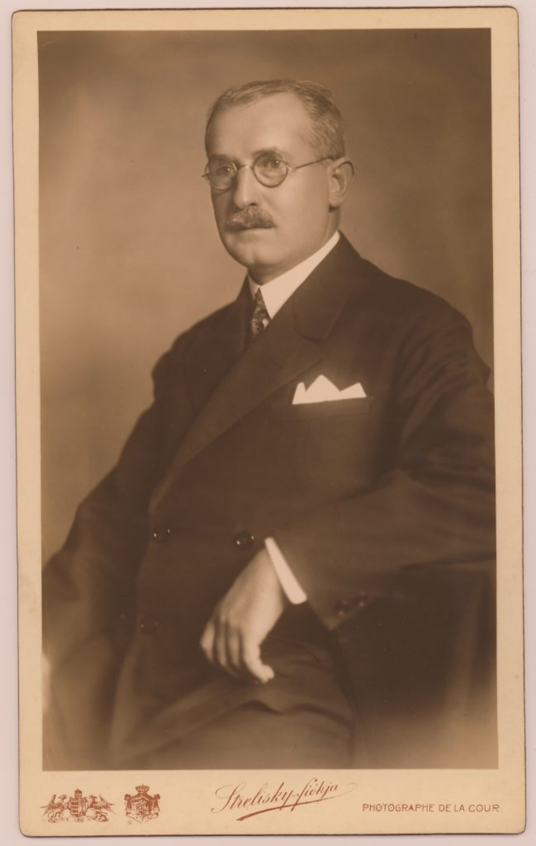 Horger Antal portréja