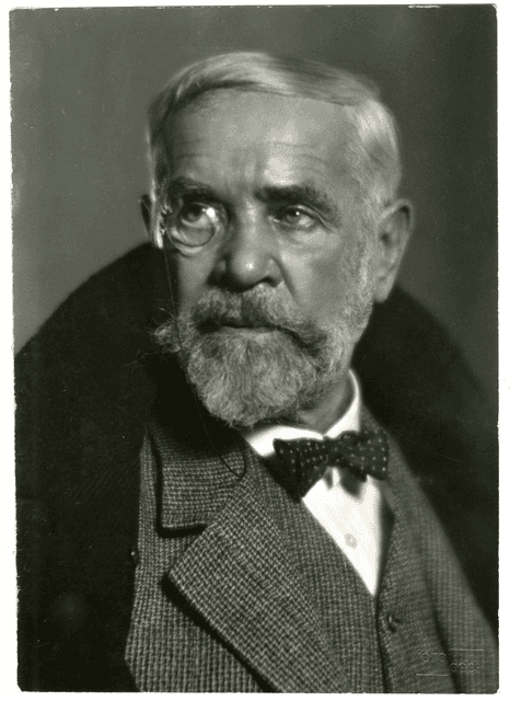 Karlovszky Bertalan portréja