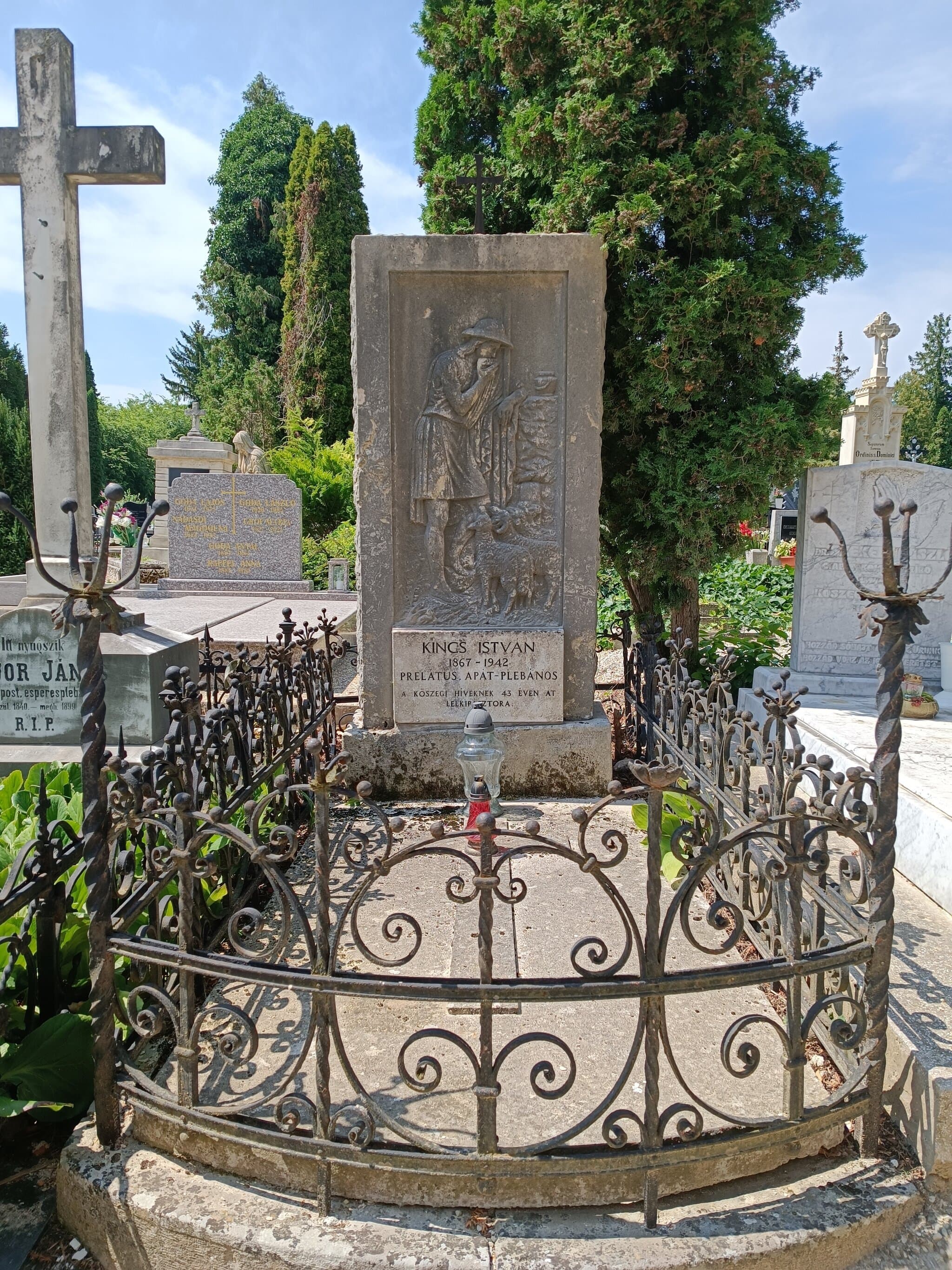 Kincs István sírja