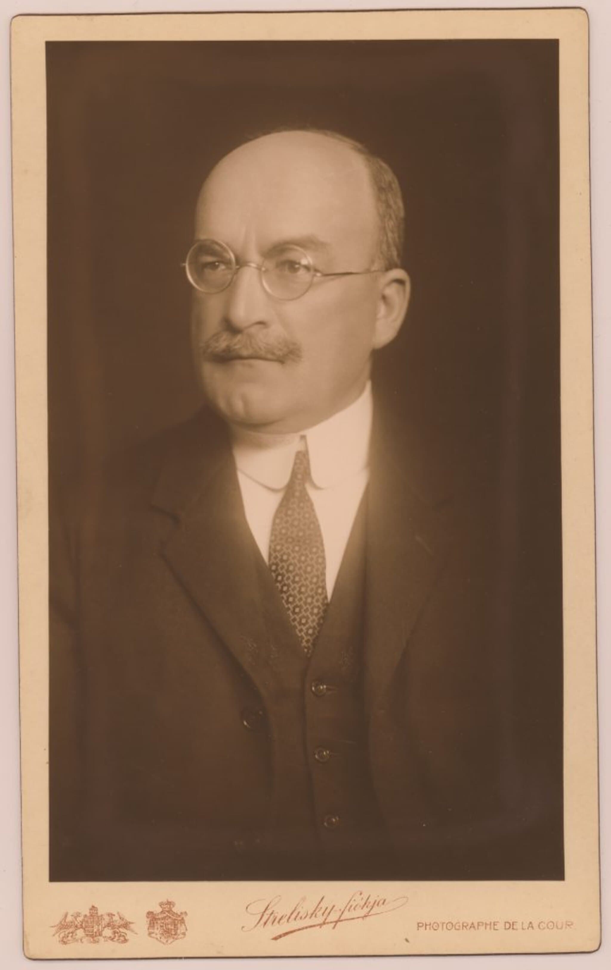 Lenk Adolf portréja