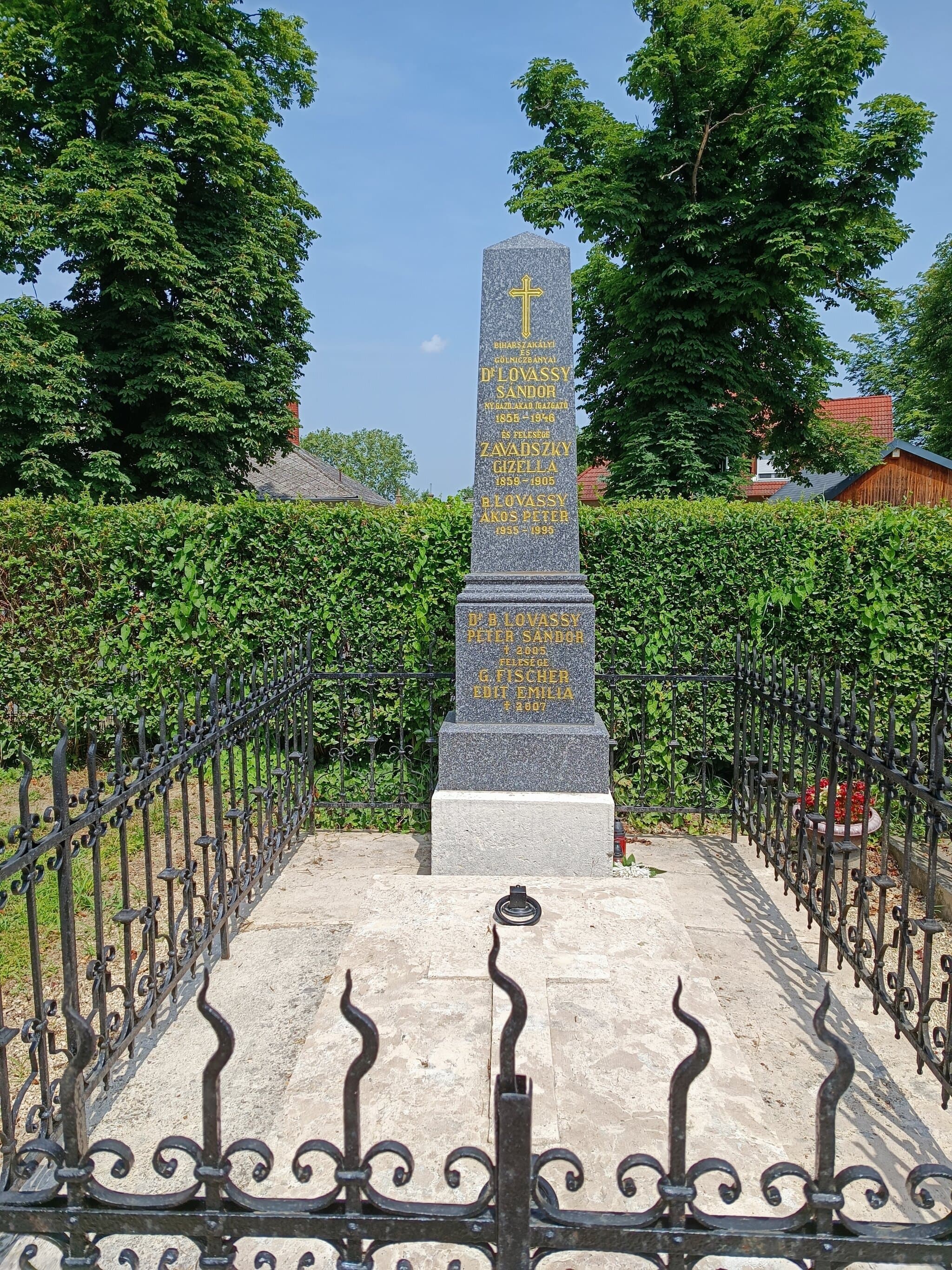 Lovassy Sándor sírja