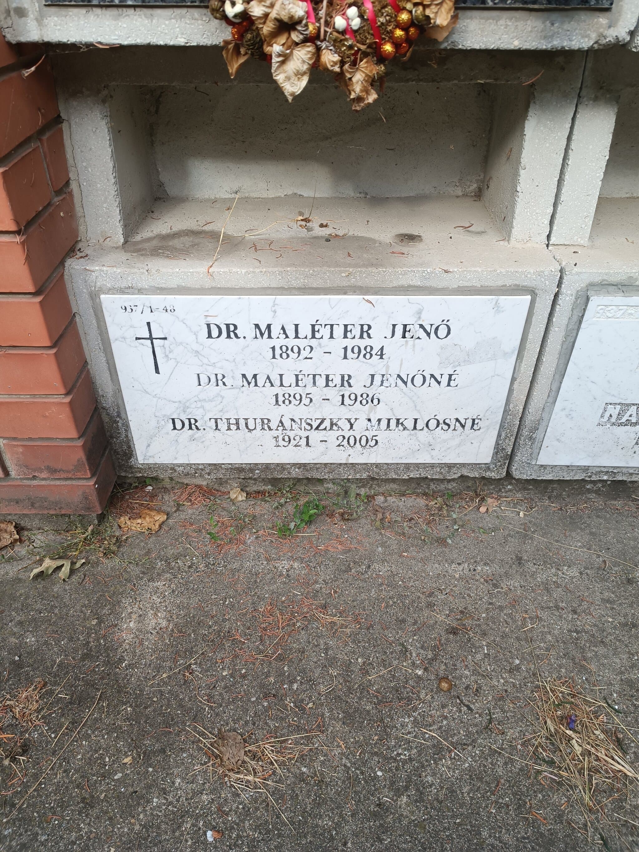 malduri és szepesföldi Maléter Jenő sírja