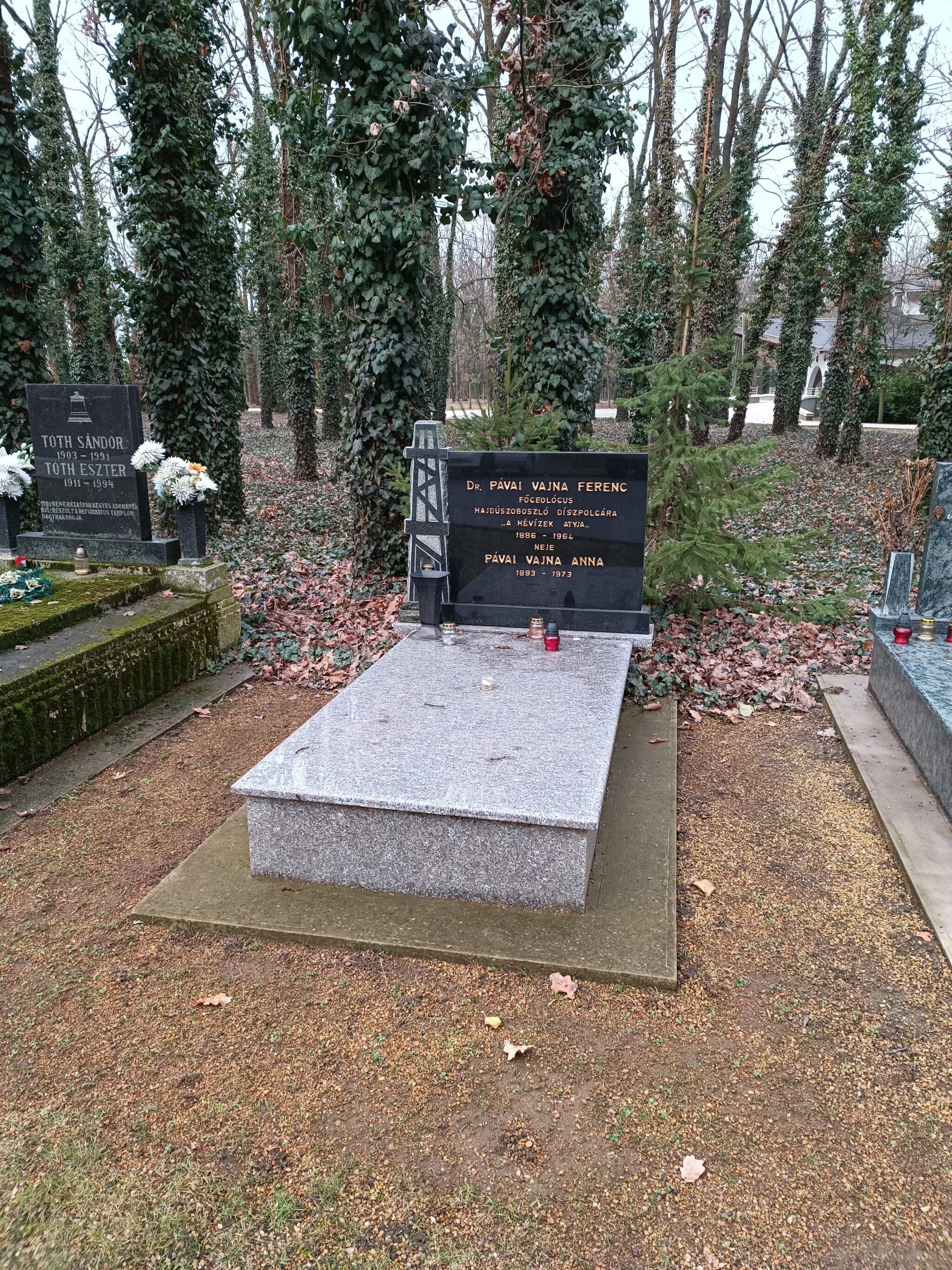 Pávai Vajna Ferenc sírja