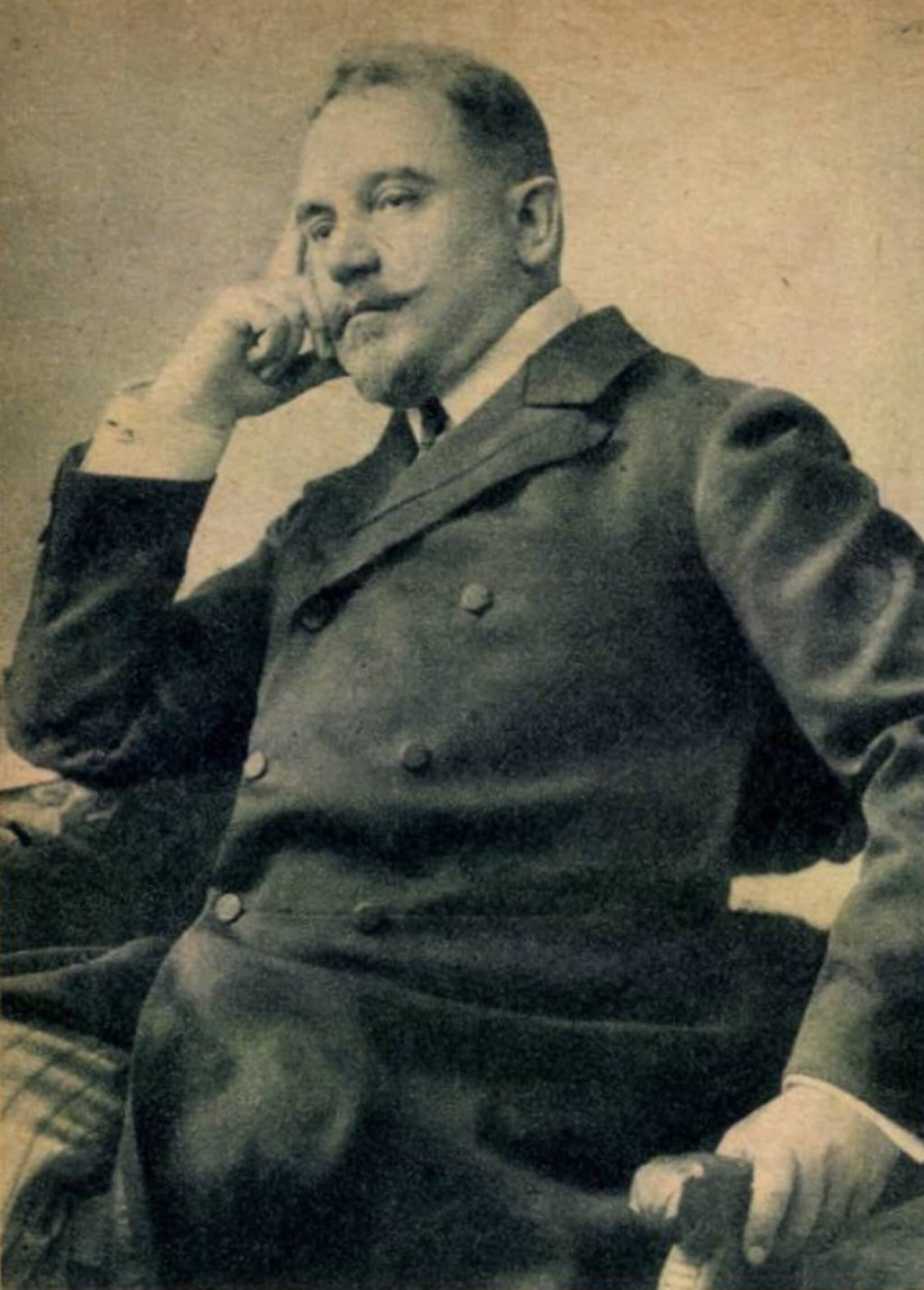 hollómezei Petri Mór