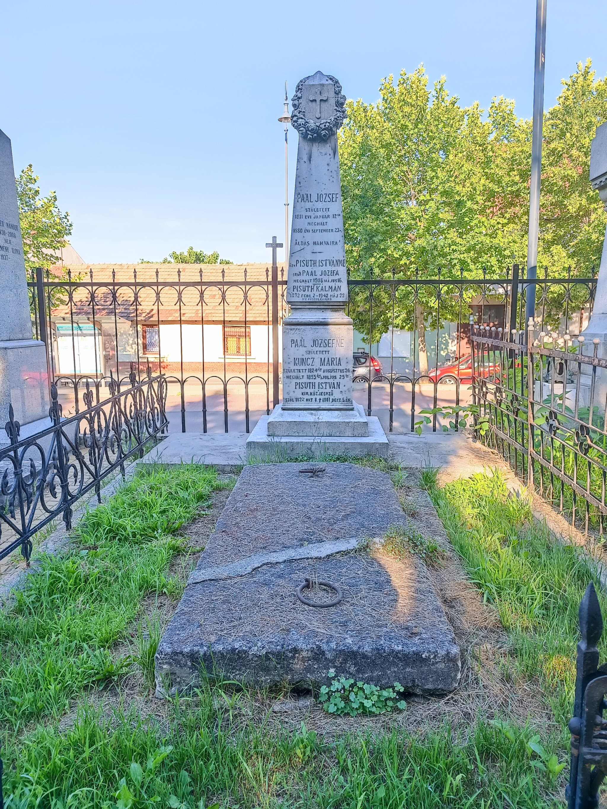 Pisuth István sírja