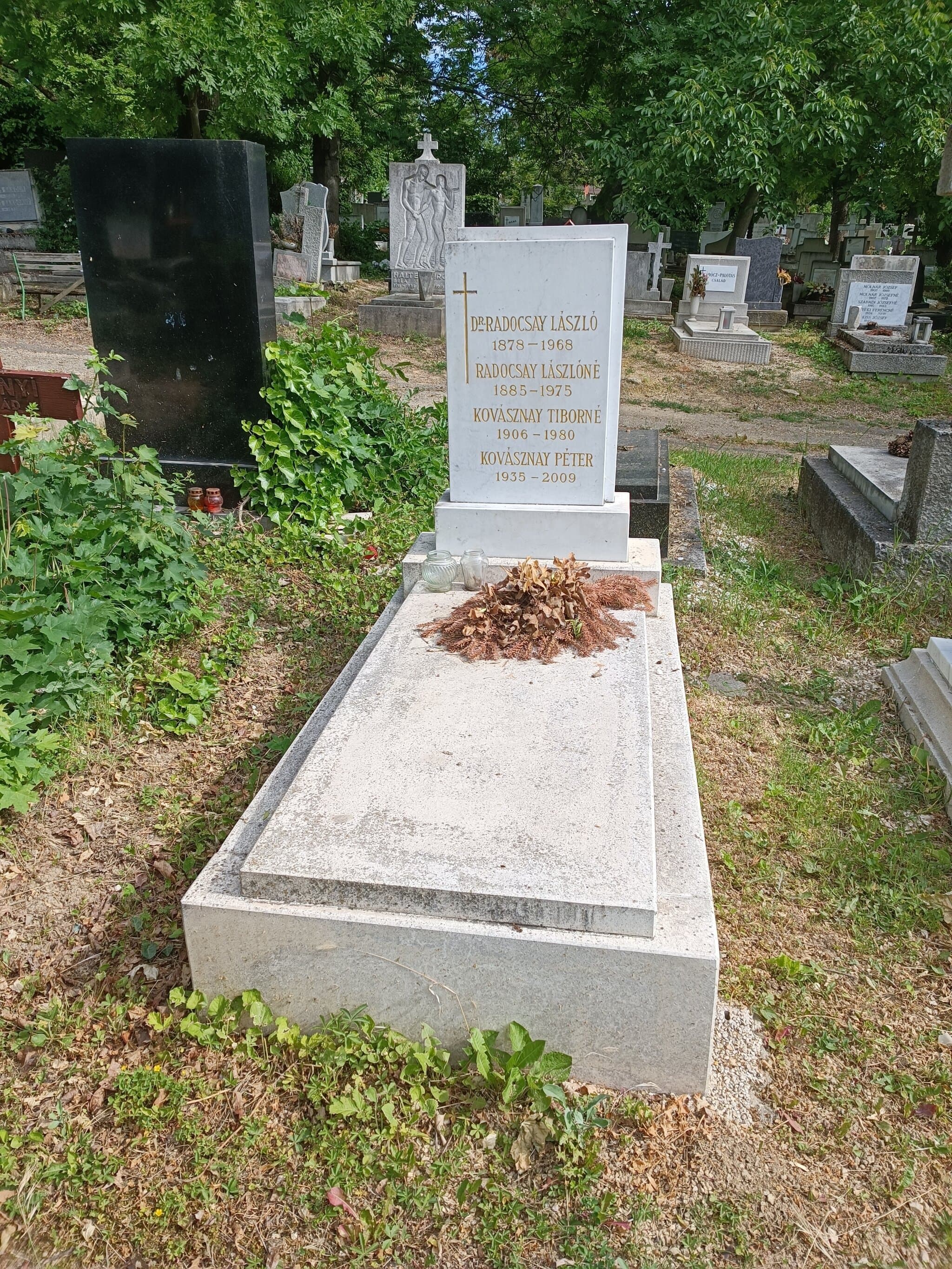 túrmezei Radocsay László sírja