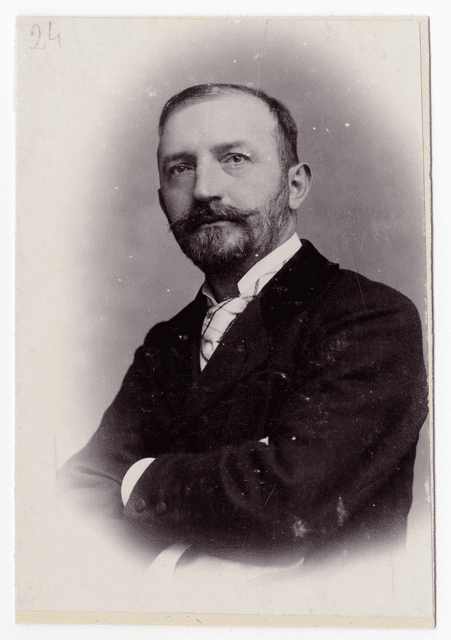 Rákosi Viktor portréja