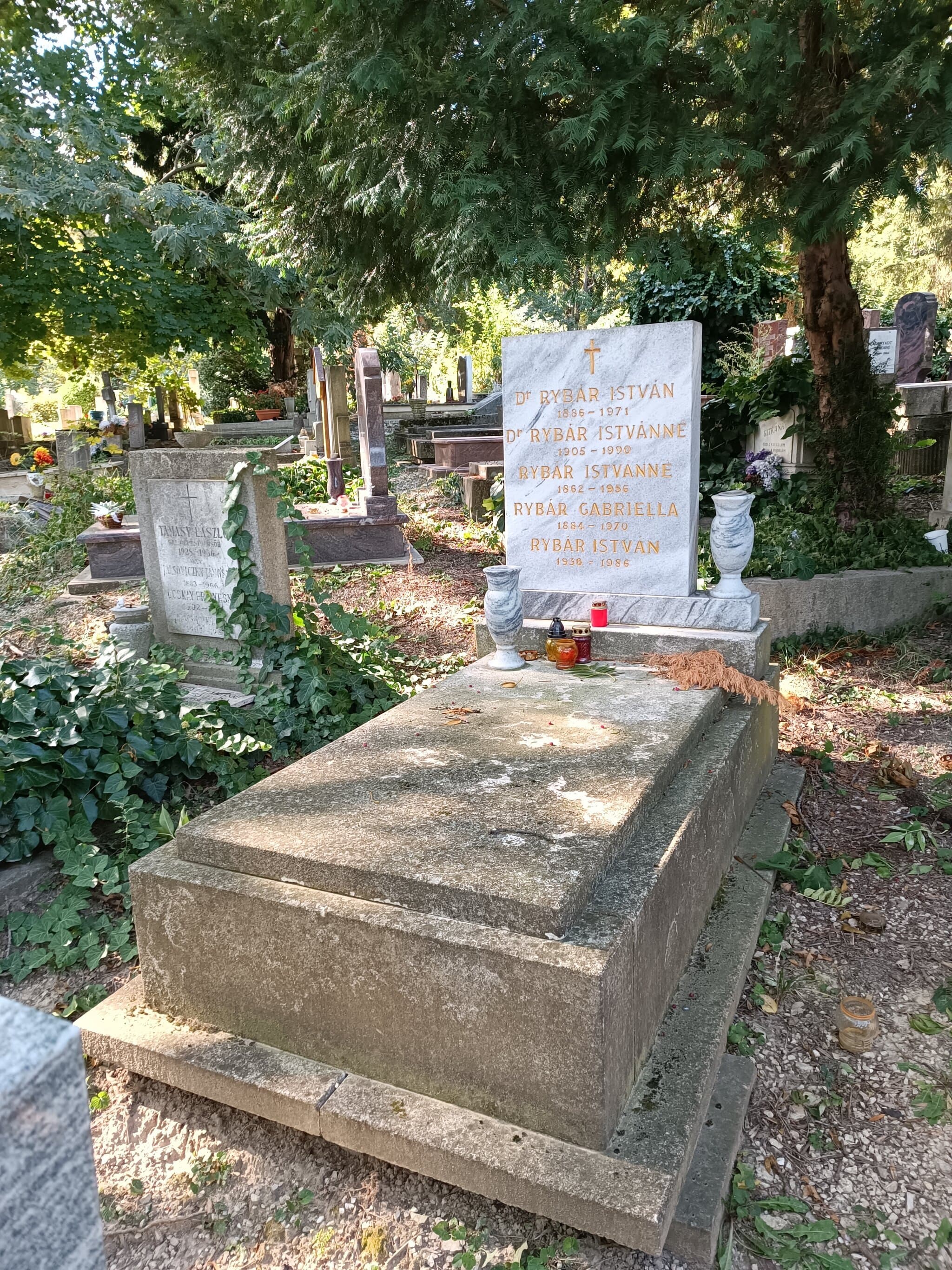 Rybár István sírja