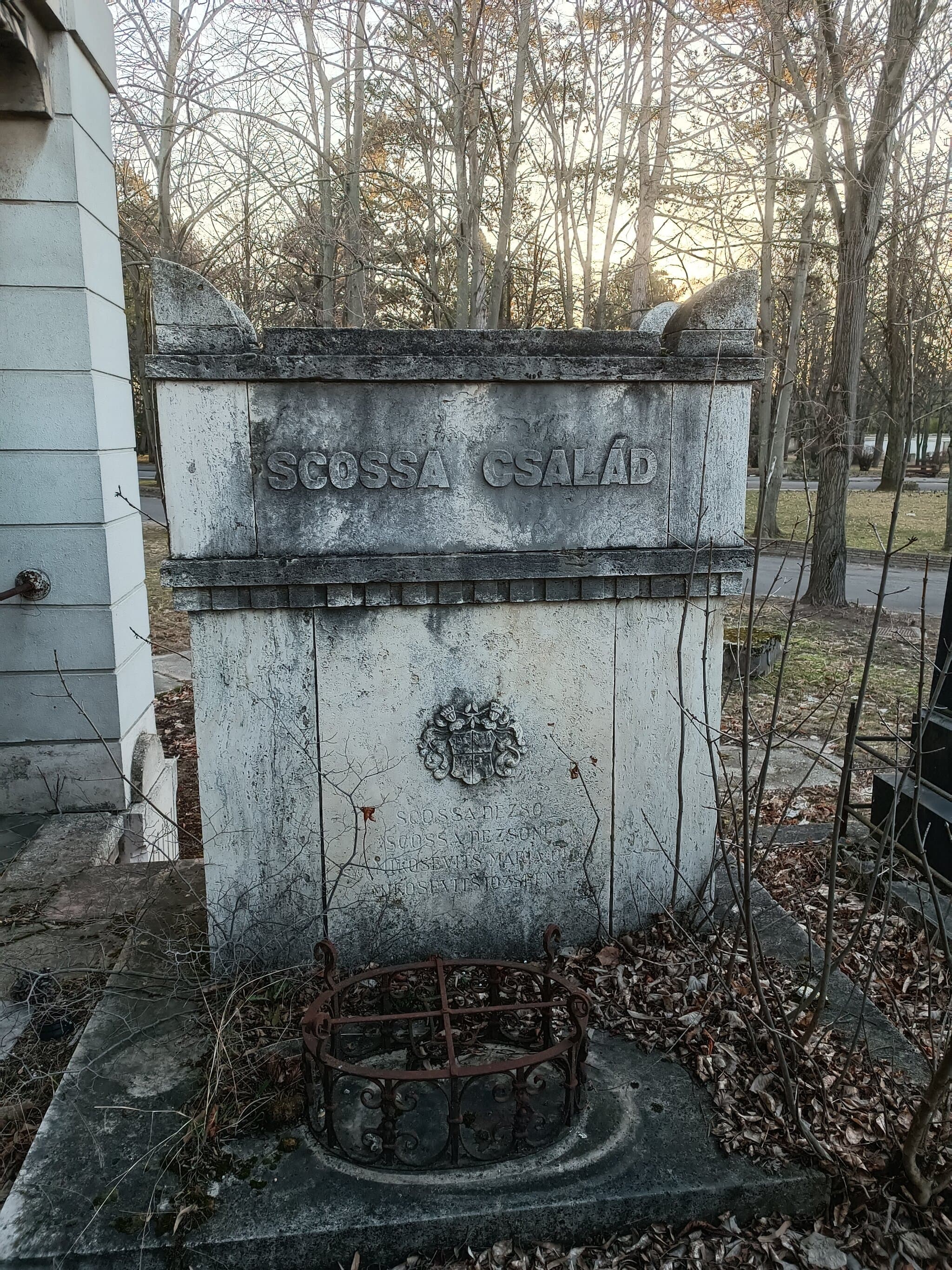 Scossa Dezső sírja