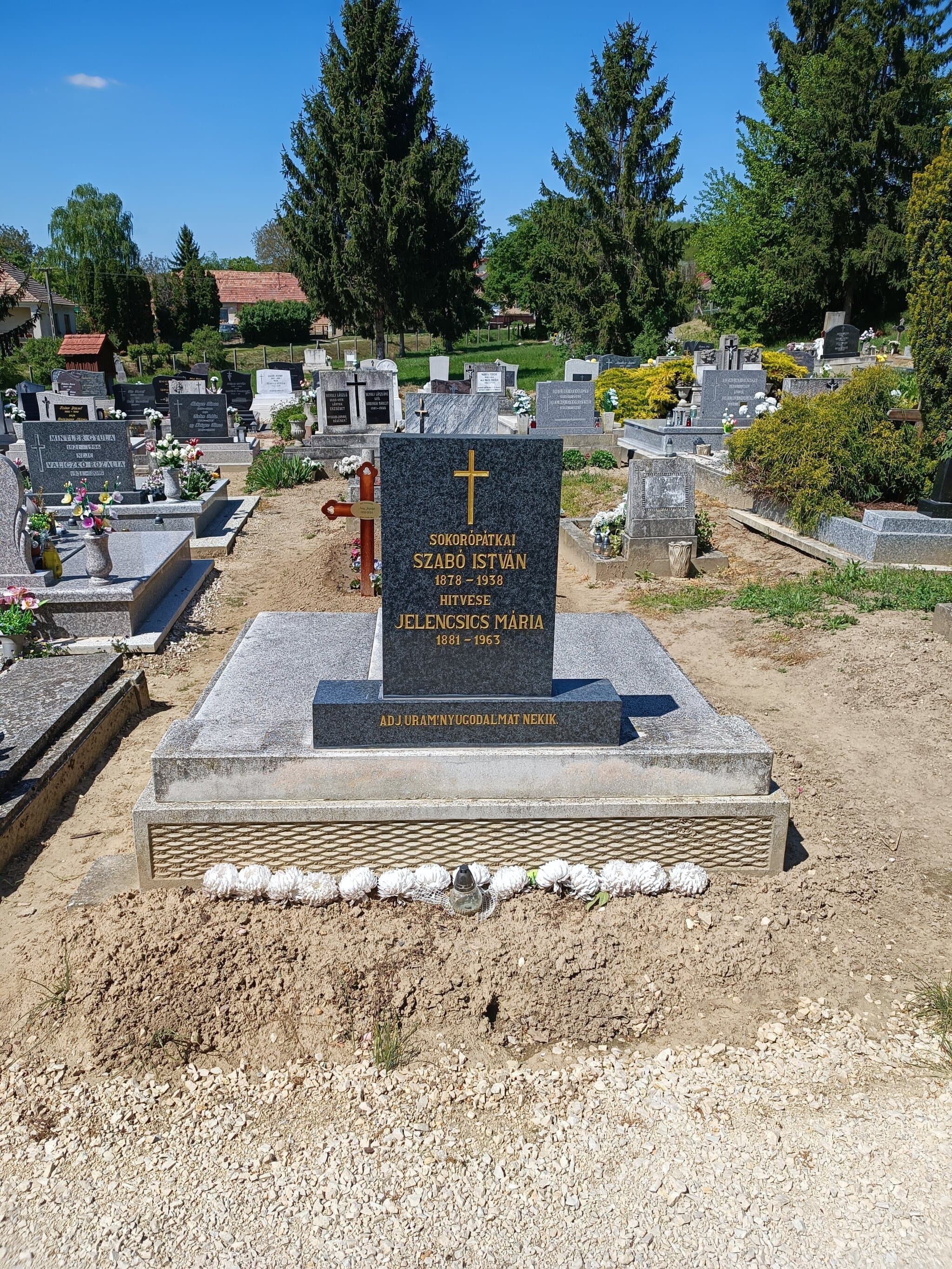 Szabó István sokorópátkai sírja