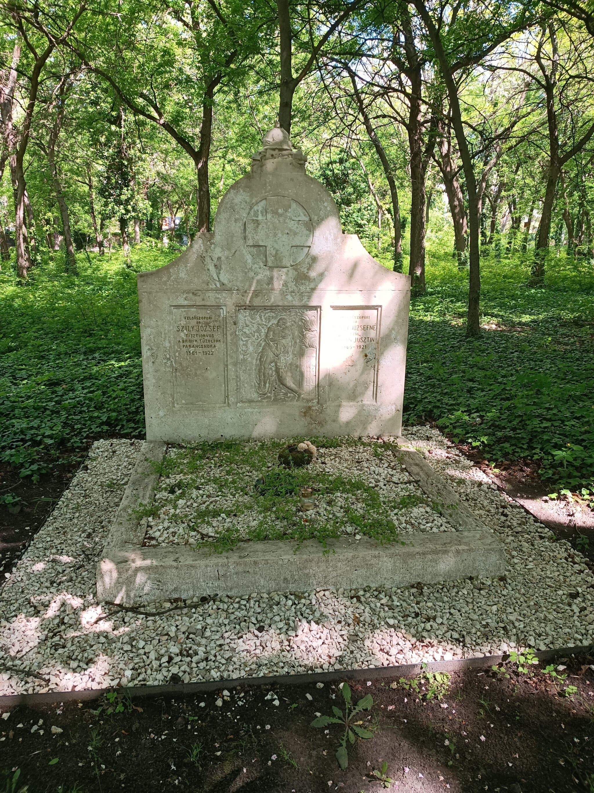 felsőszopori Szily József sírja