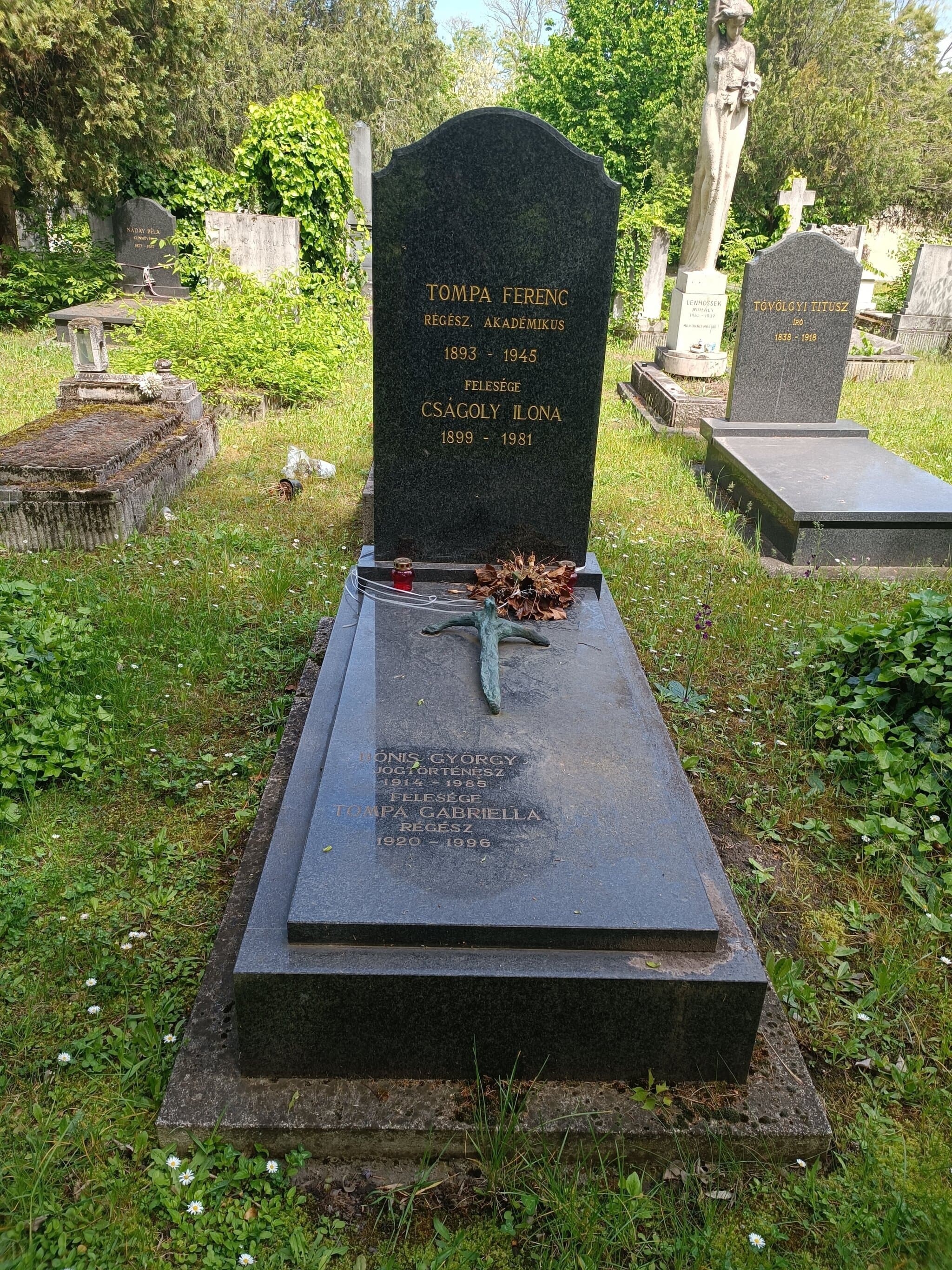 Tompa Ferenc sírja
