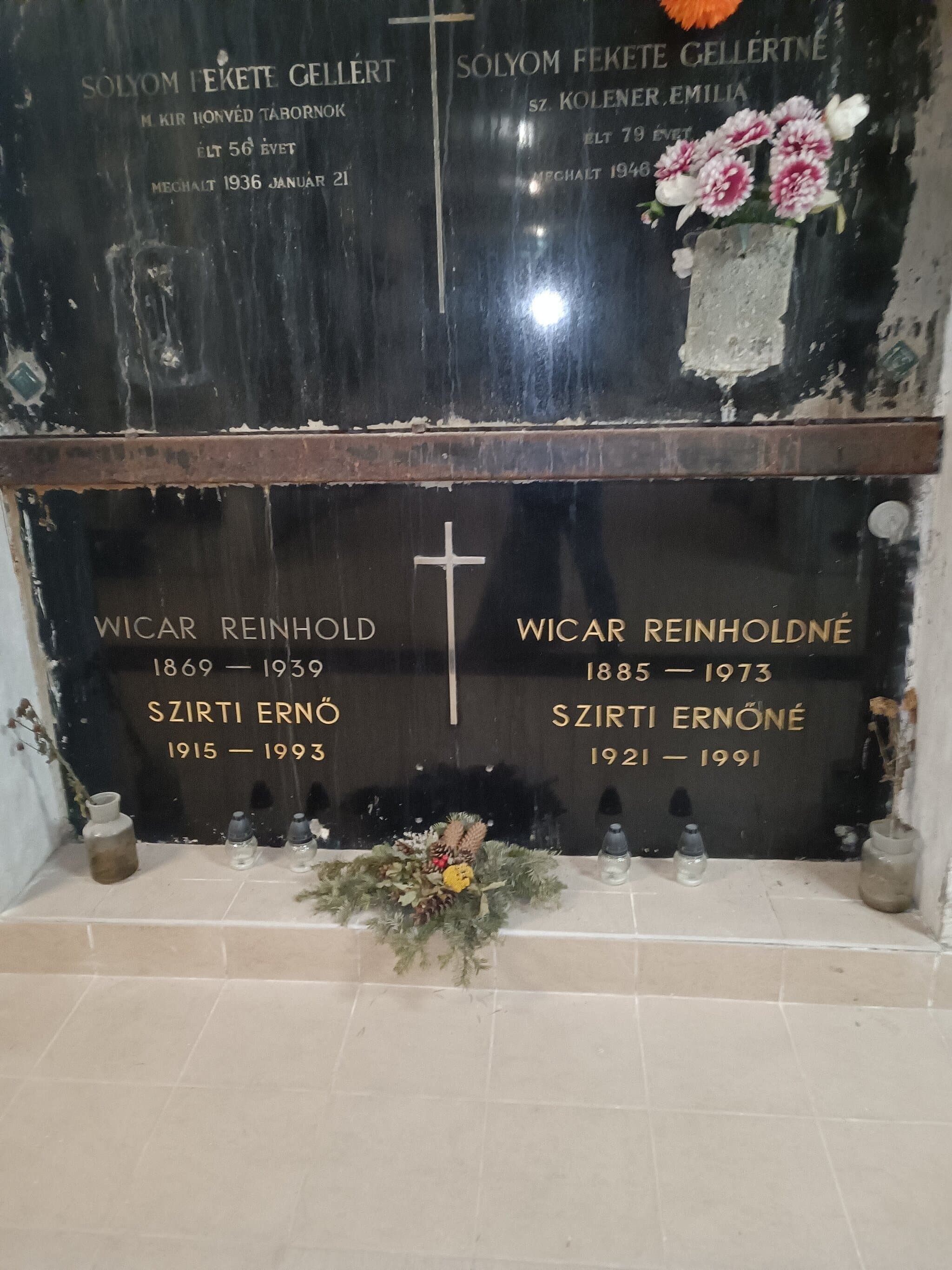 Wicar Reinhold sírja