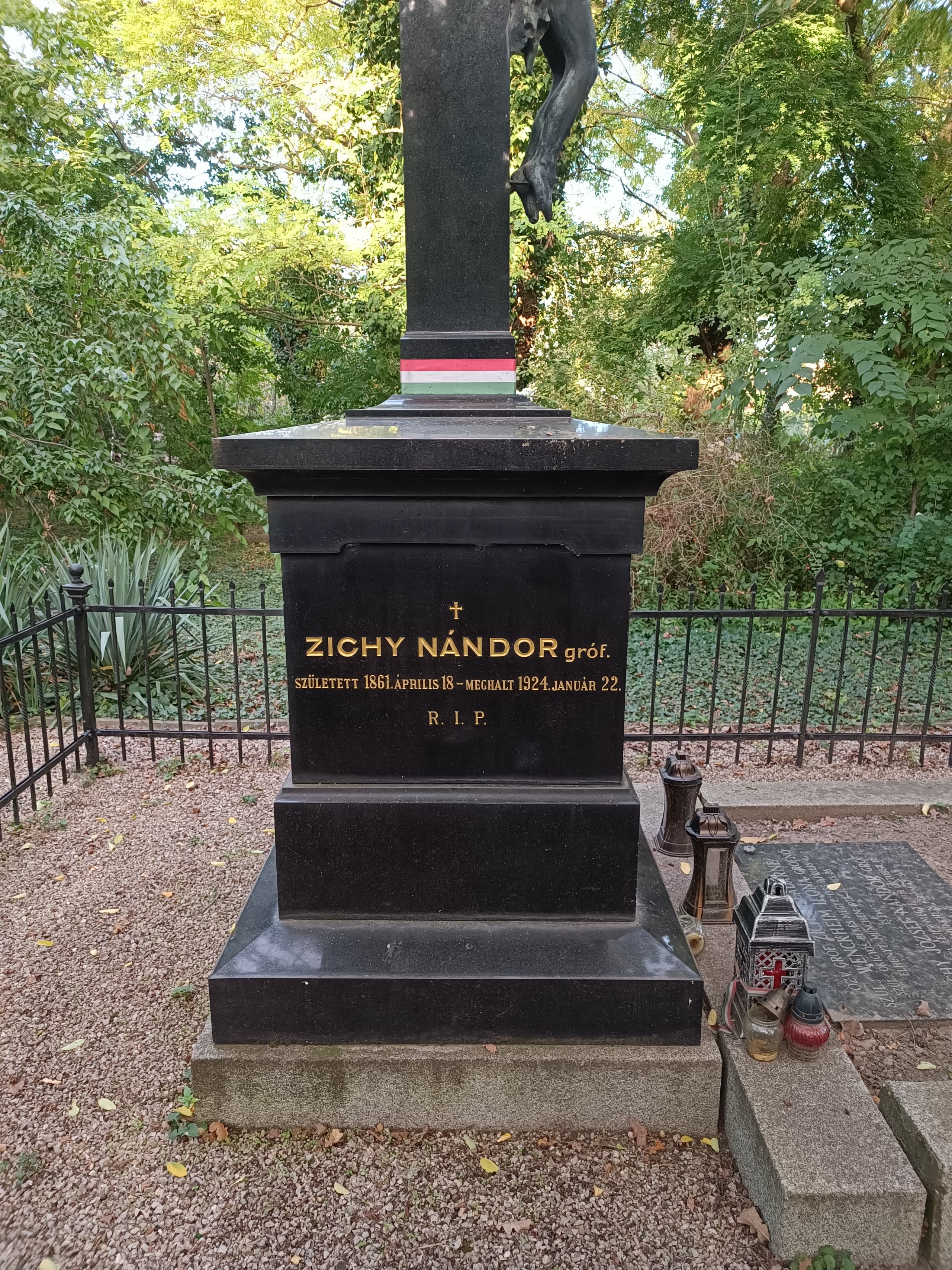 zichi és vásonkeői gróf Zichy Nándor 1861 sírja