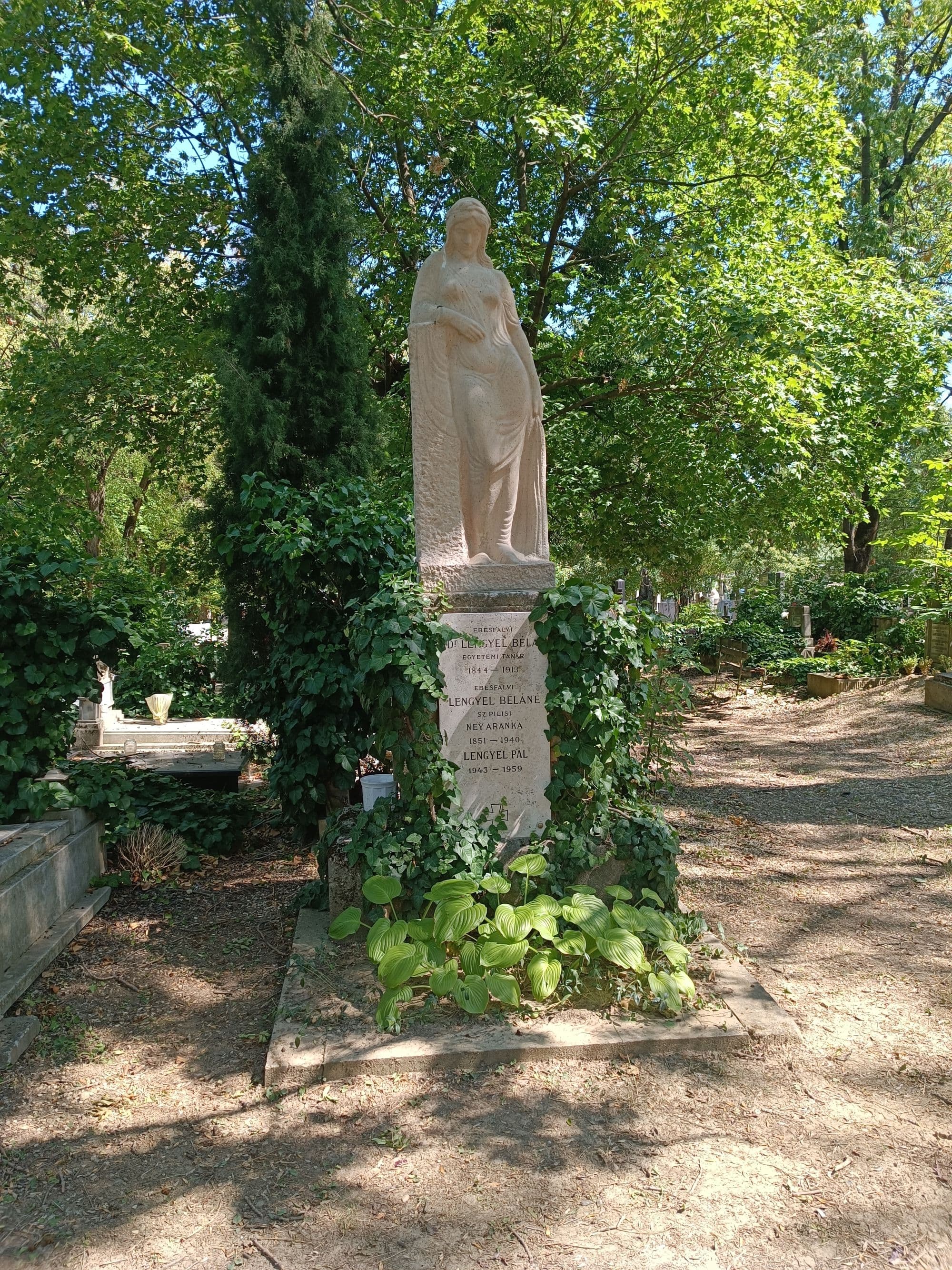 ebesfalvi Lengyel Béla sírja