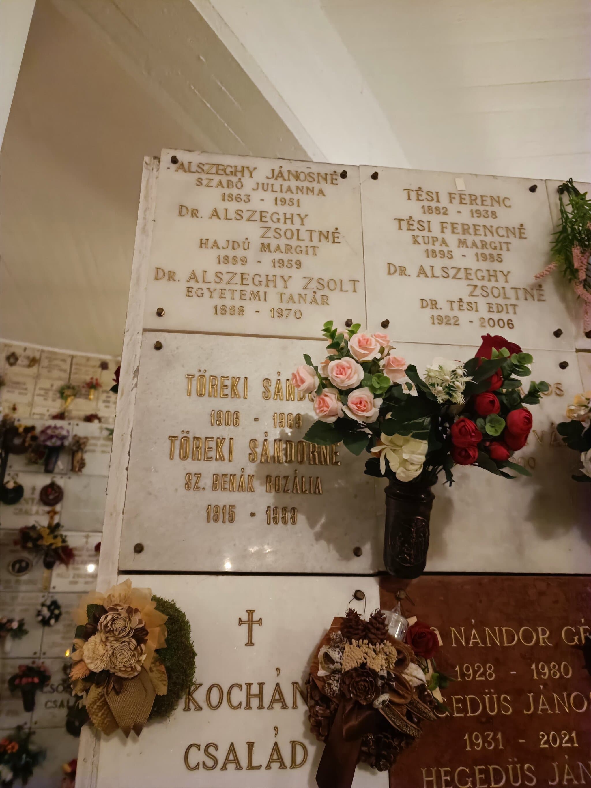 Alszeghy Zsolt sírja