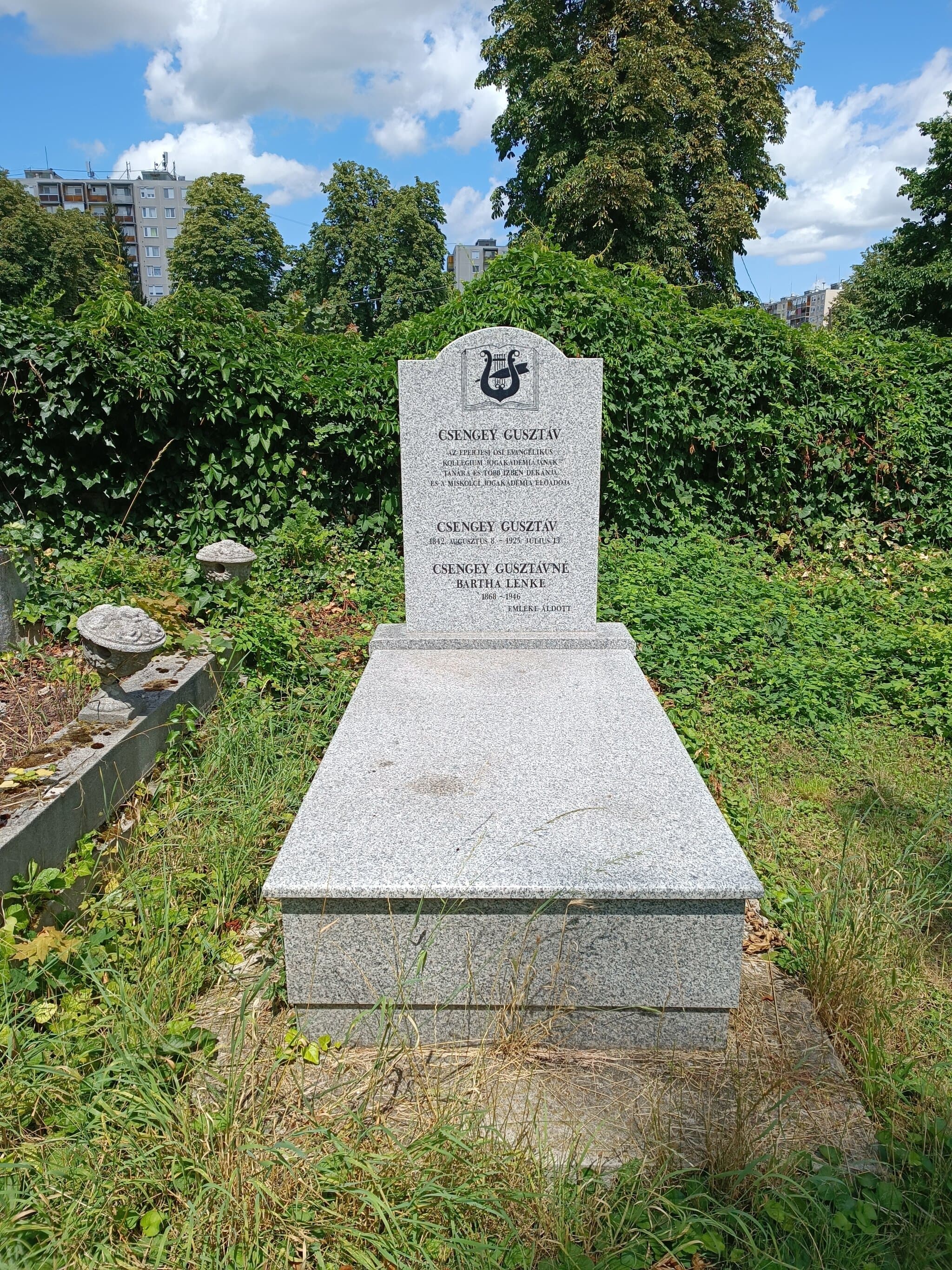 Csengey Gusztáv sírja