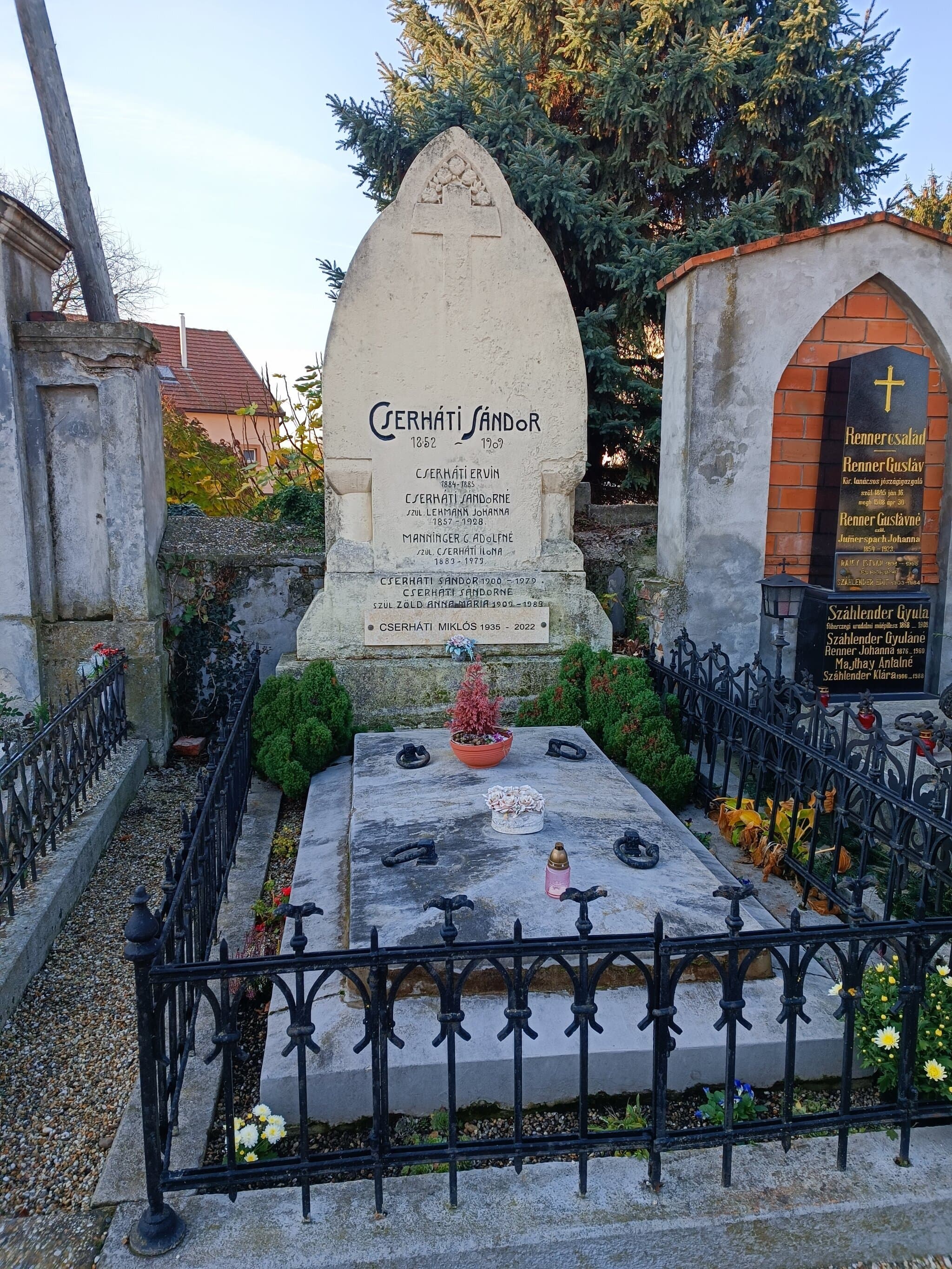 Cserháti Sándor sírja