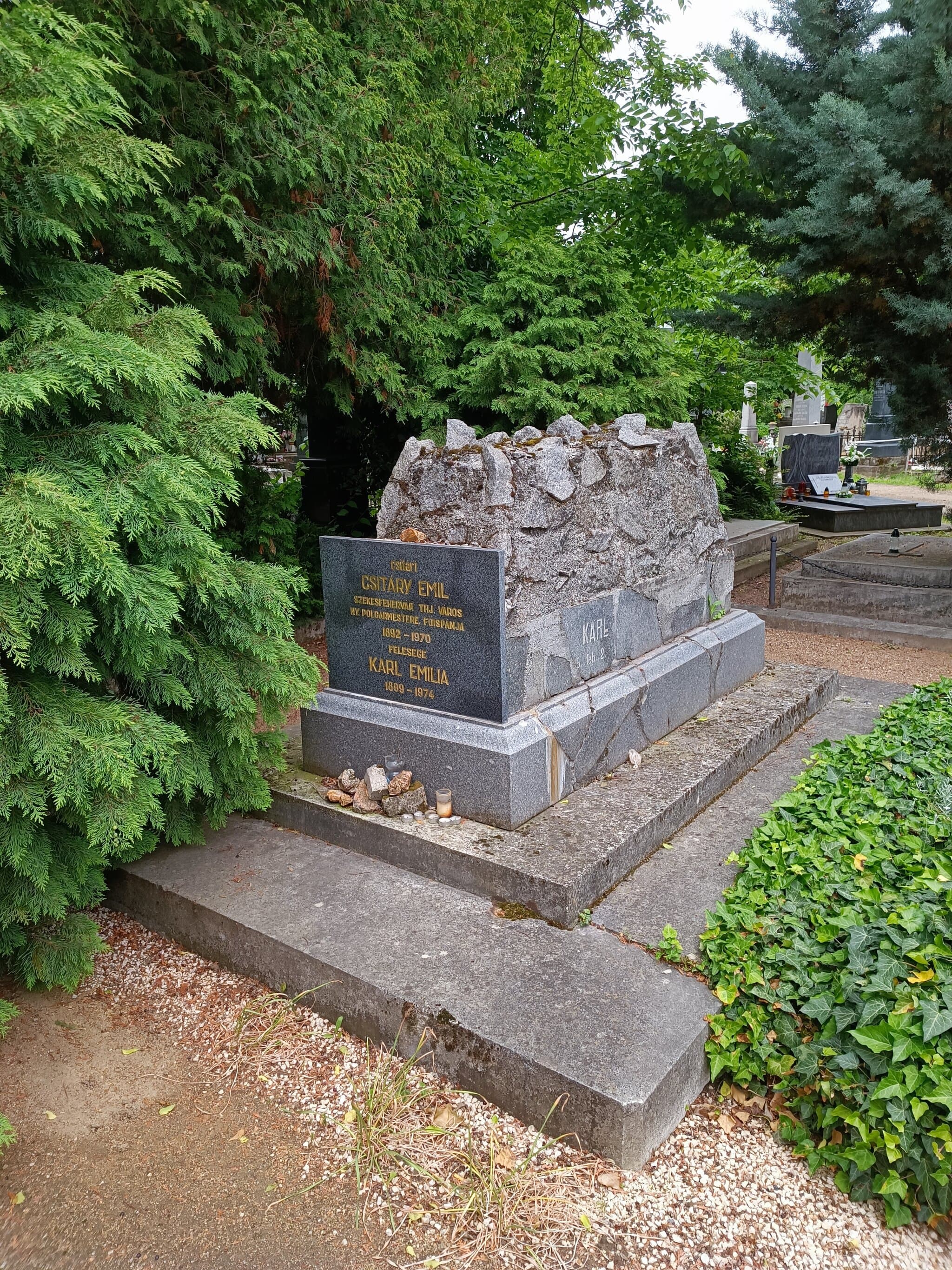 gellénfalvi és csitári Csitáry G. Emil sírja