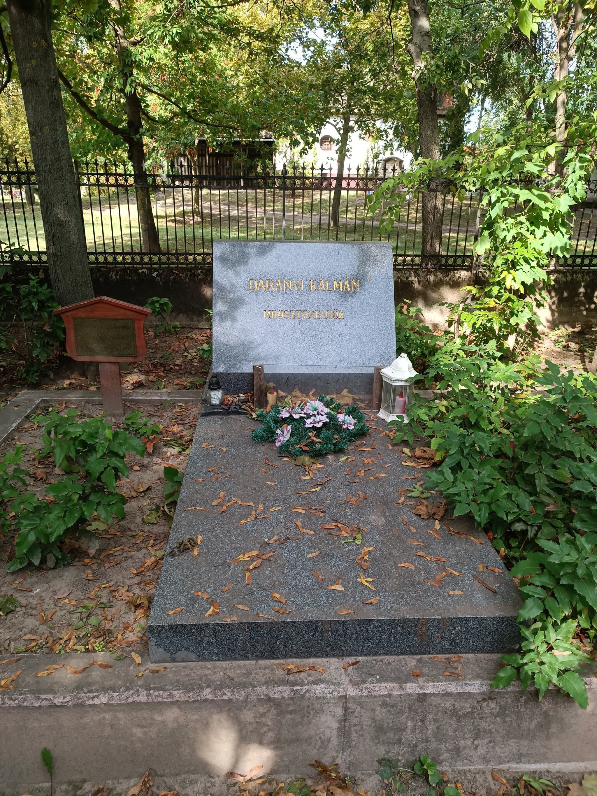 pusztaszentgyörgyi és tetétleni Darányi Kálmán 1886 sírja