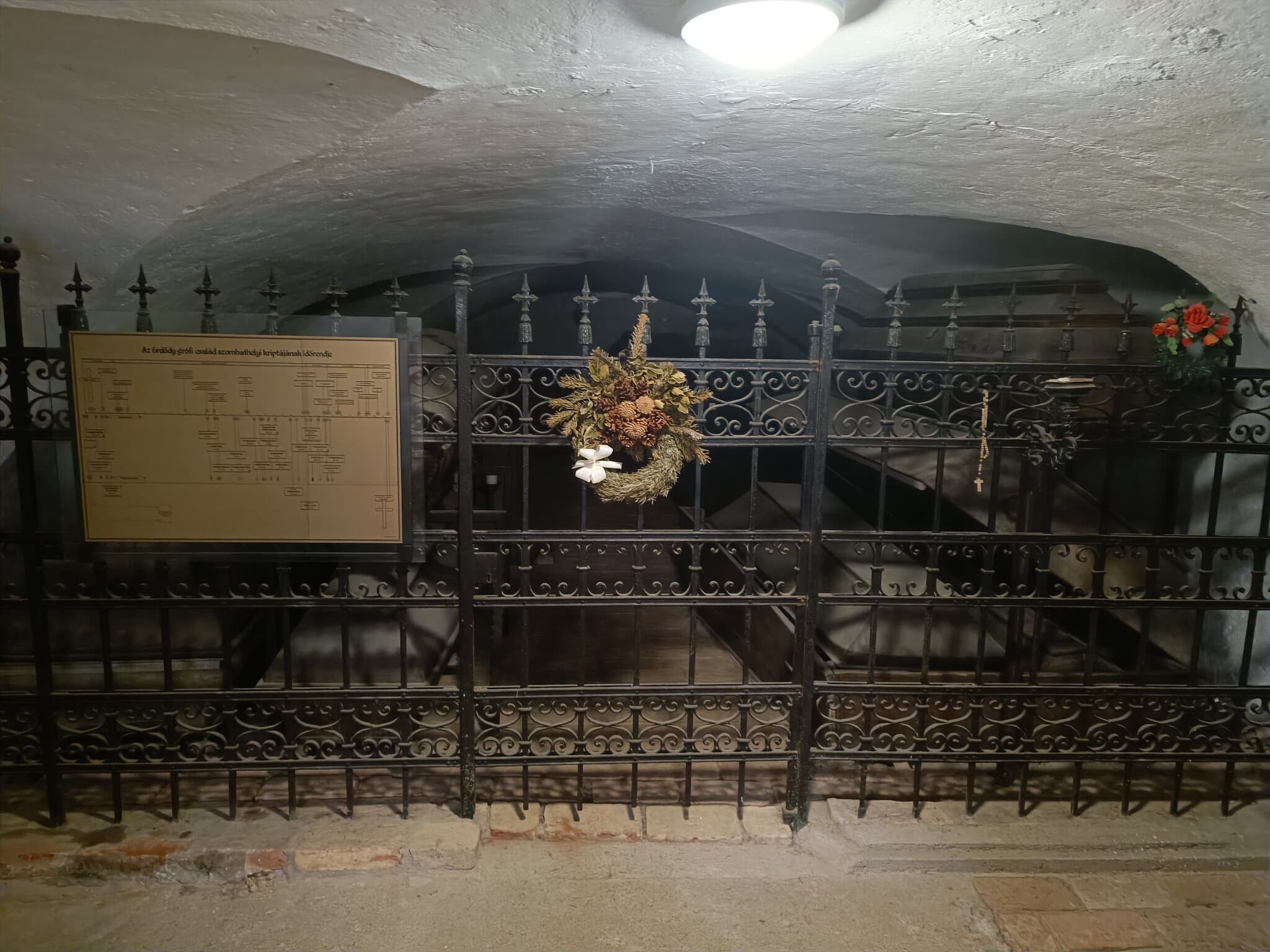 monyorókeréki és monoszlói gróf Erdődy Tamás 1855 sírja