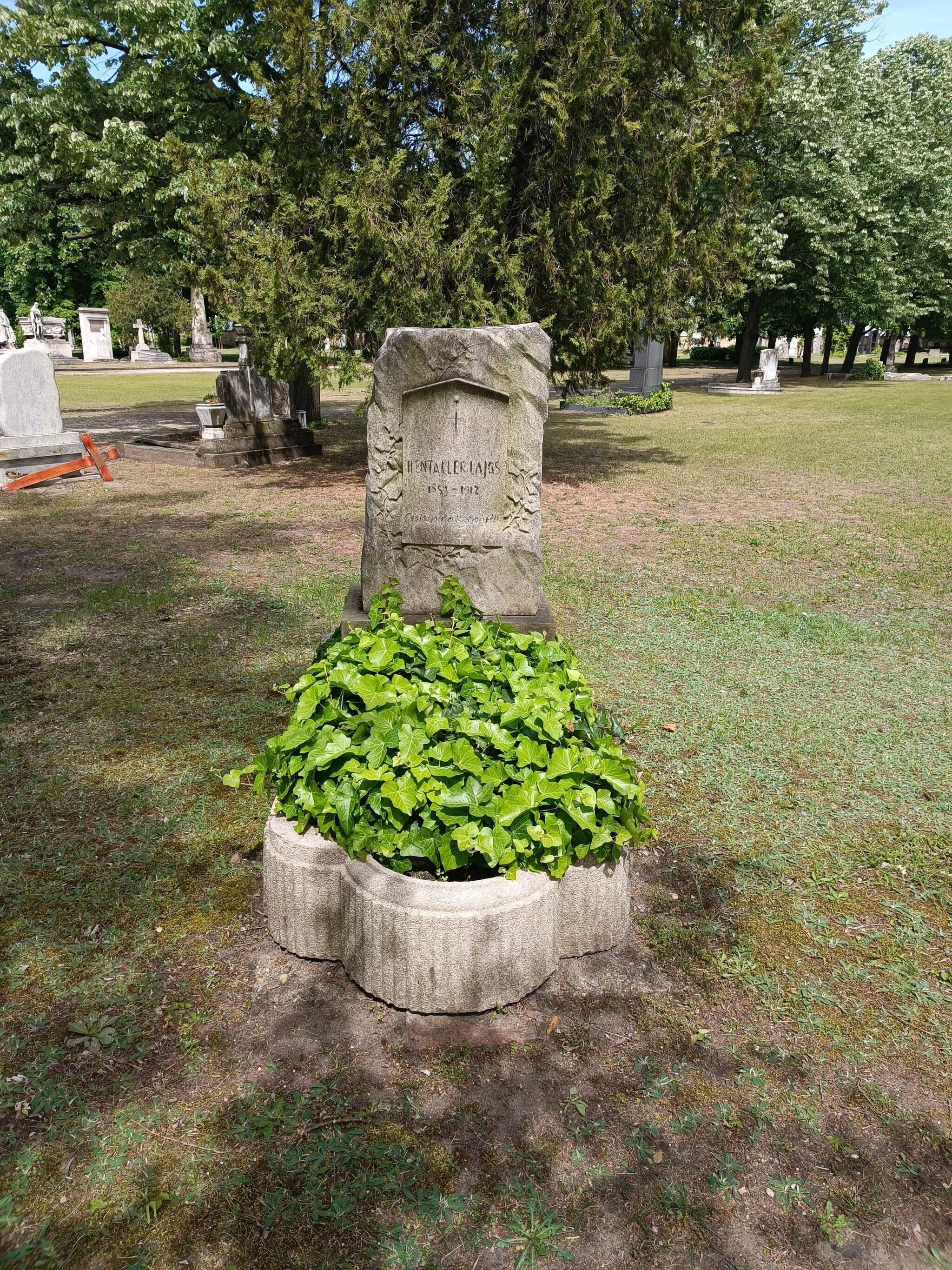 Hentaller Lajos sírja