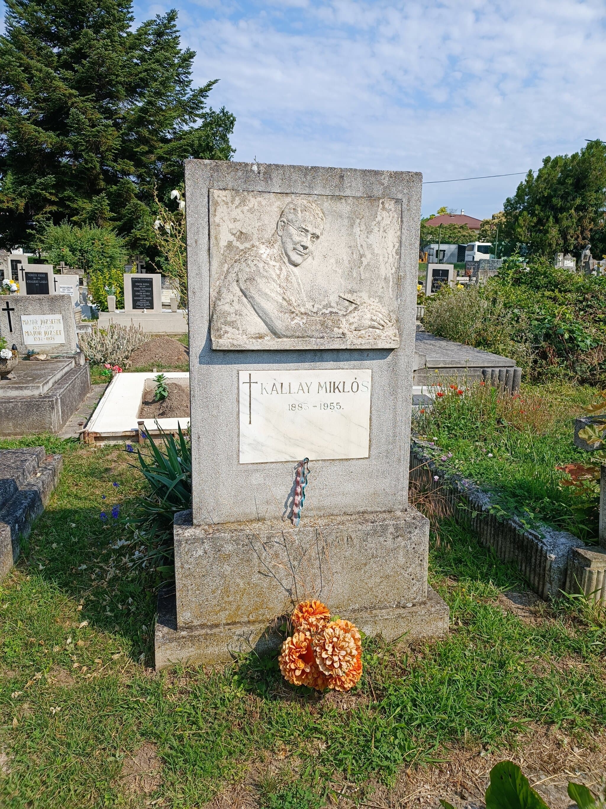 nagykállói Kállay Miklós 1885 sírja