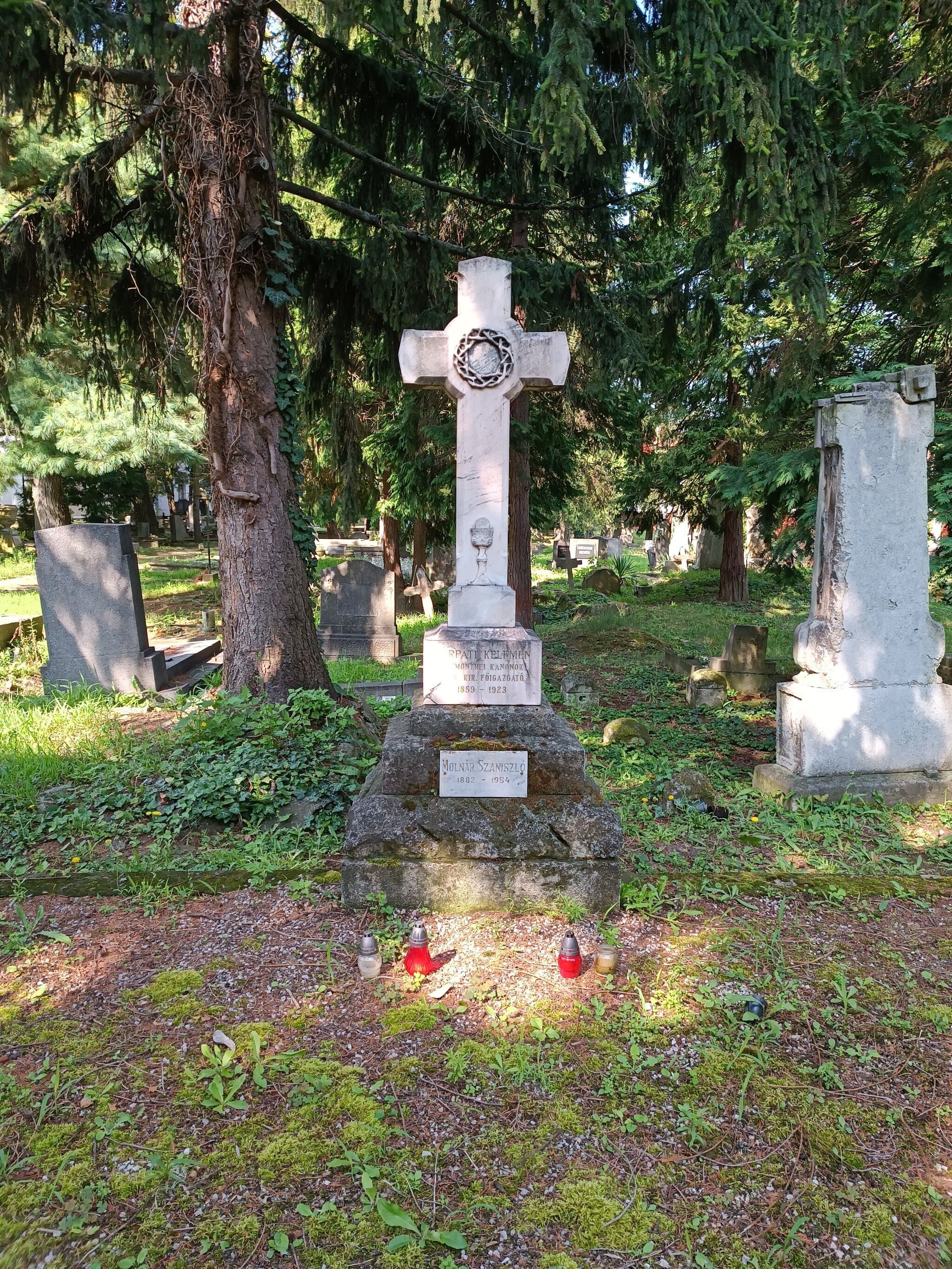 Kárpáti Kelemen O.Praem sírja