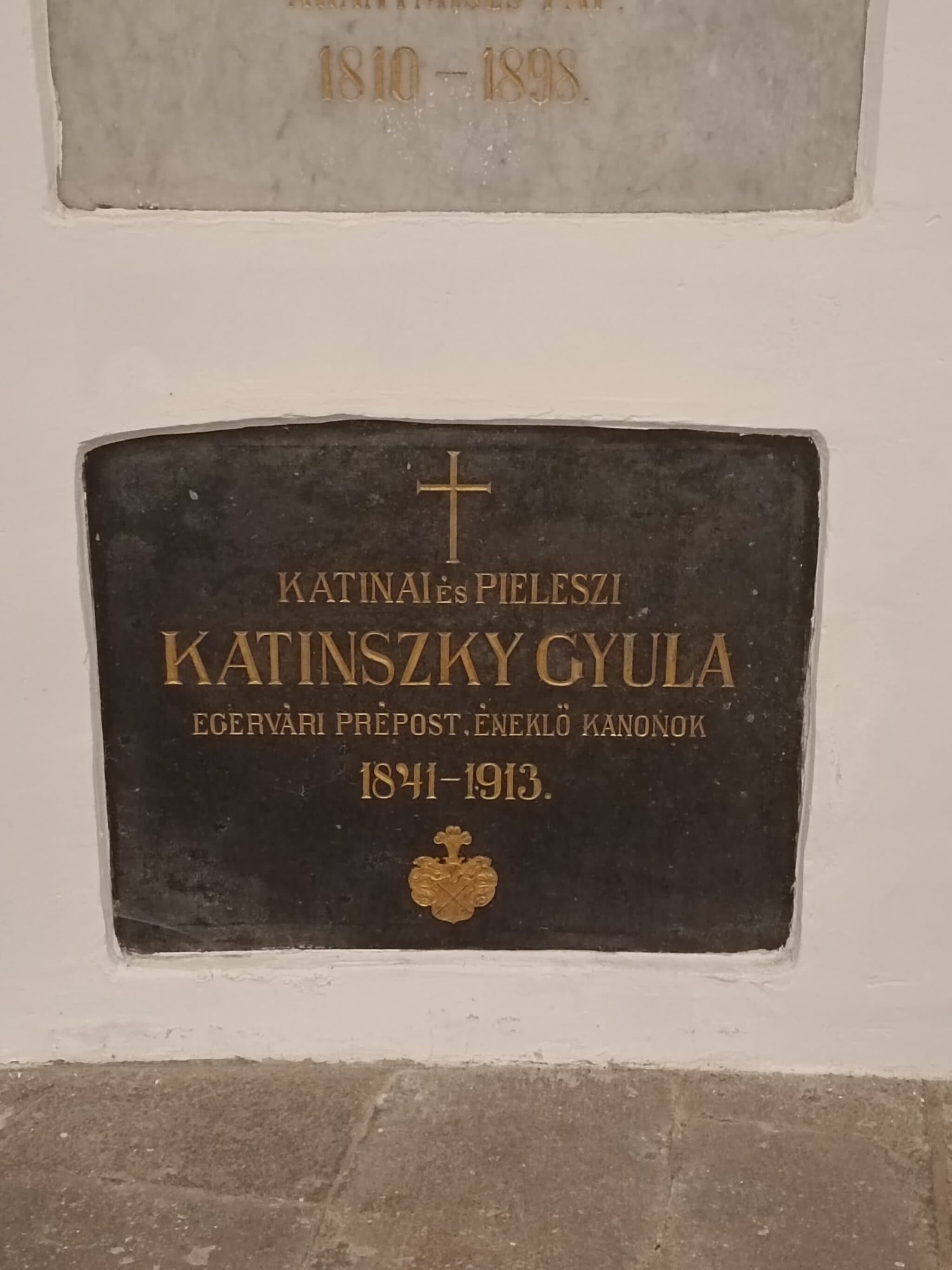 katinai és pieleszi Katinszky Gyula sírja