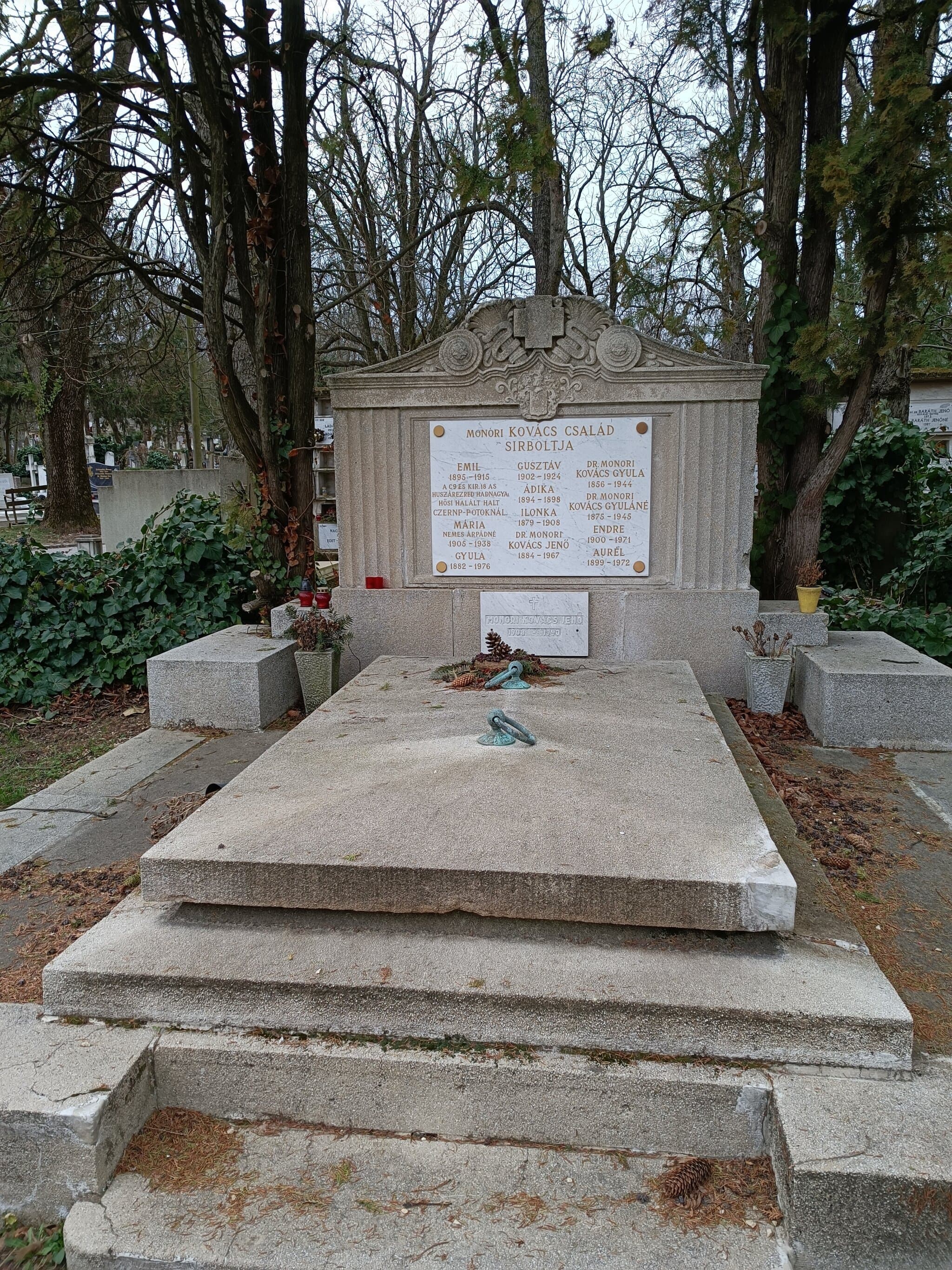 monori Kovács Gyula sírja