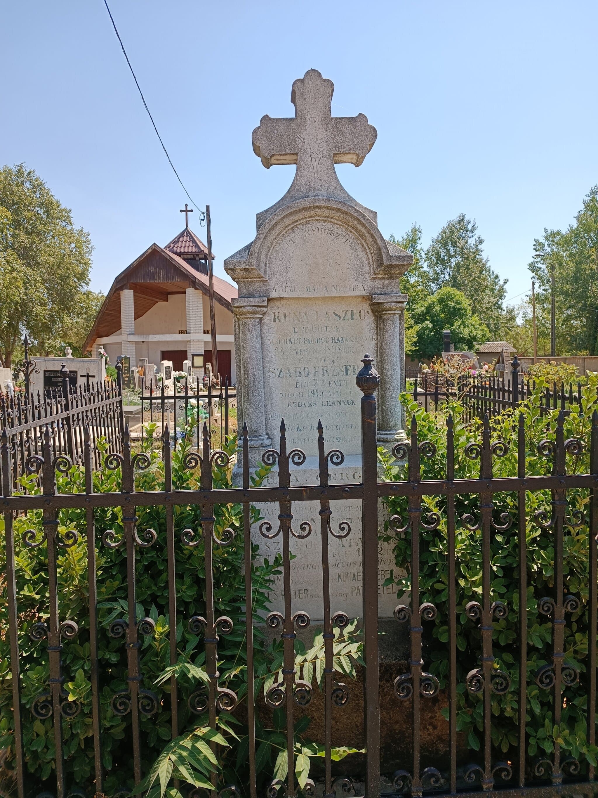 Kuna P. András sírja