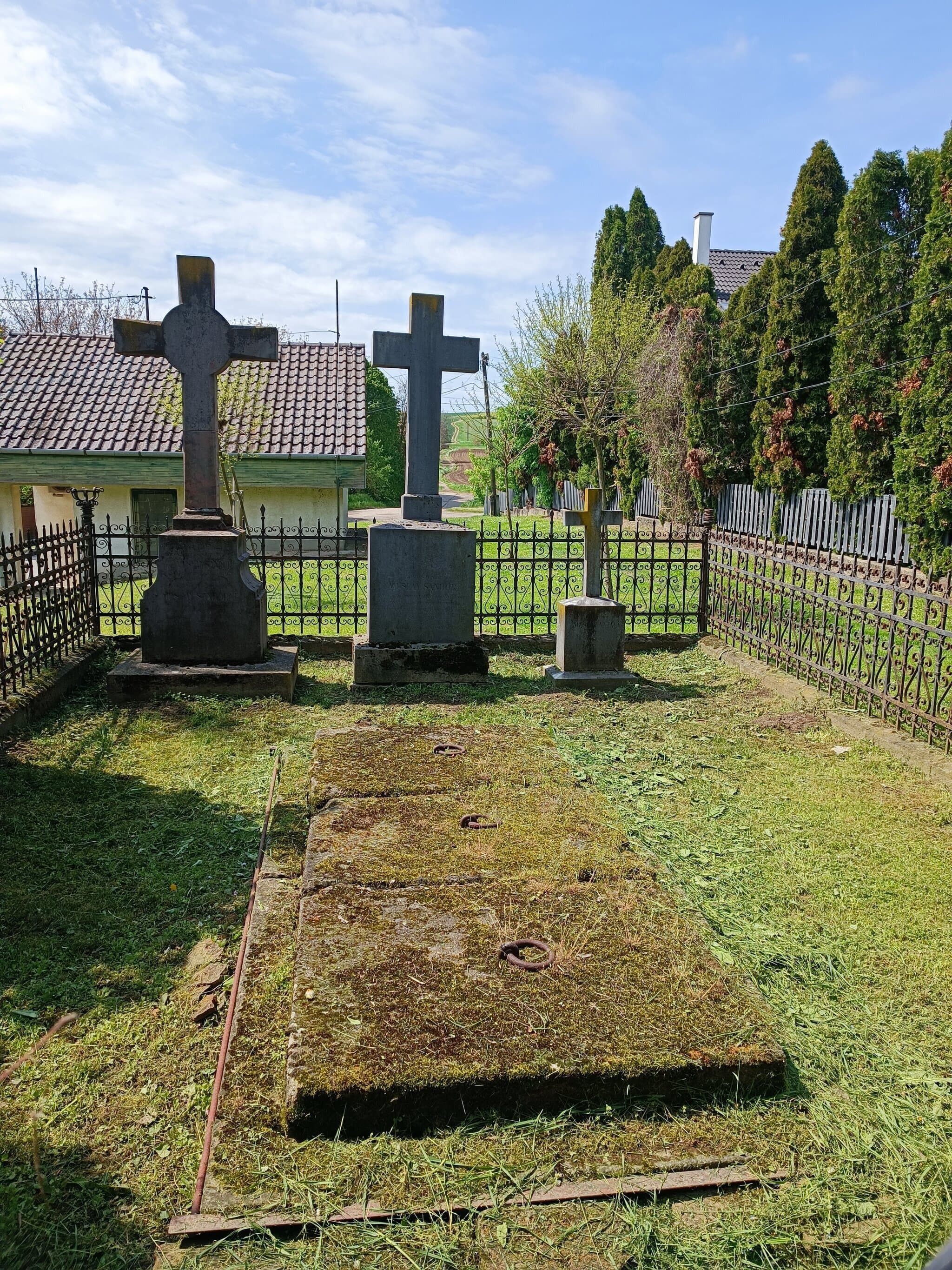 borosjenői Muslay Gyula sírja