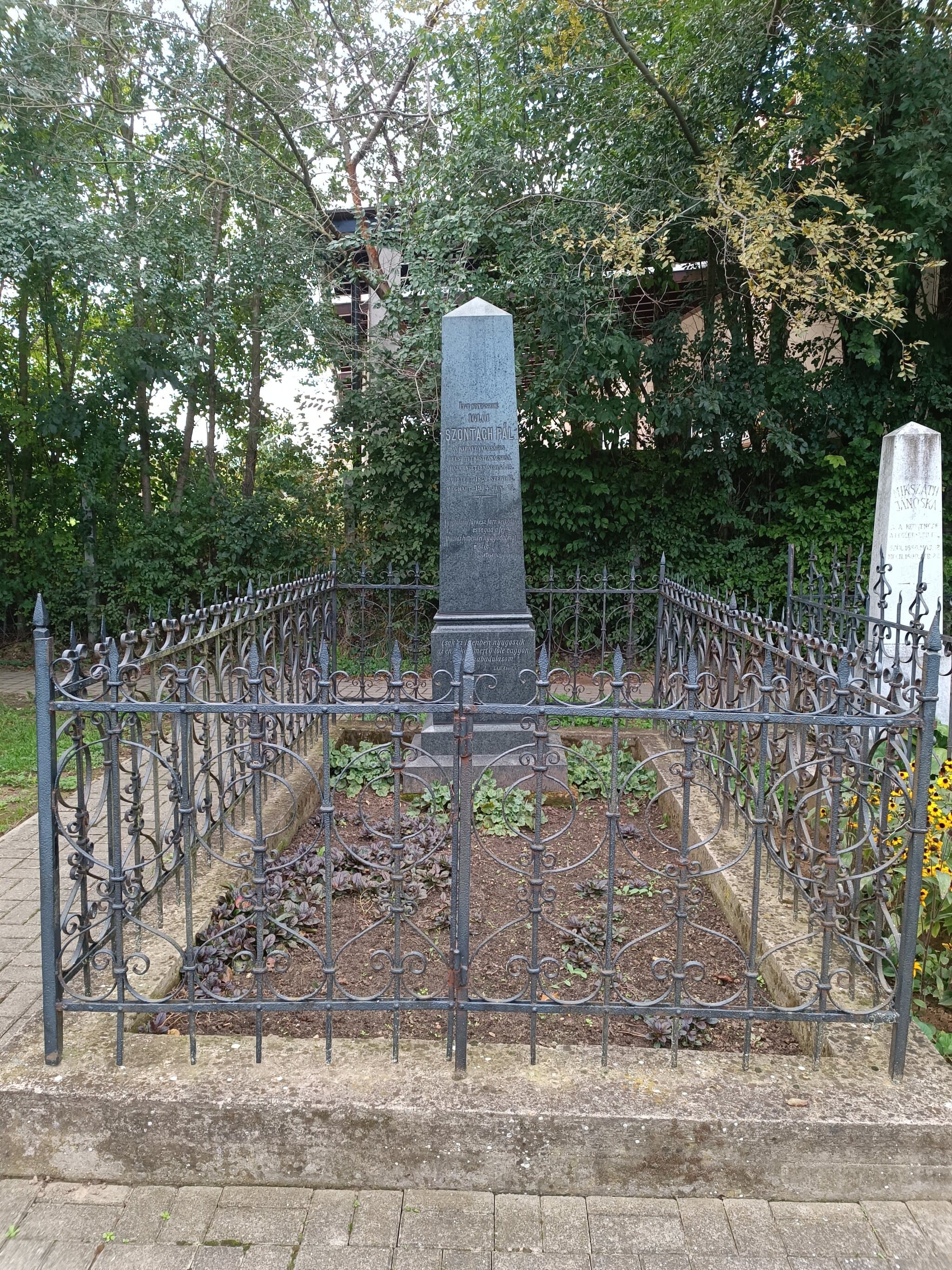 iglói Szontagh Pál 1820 sírja