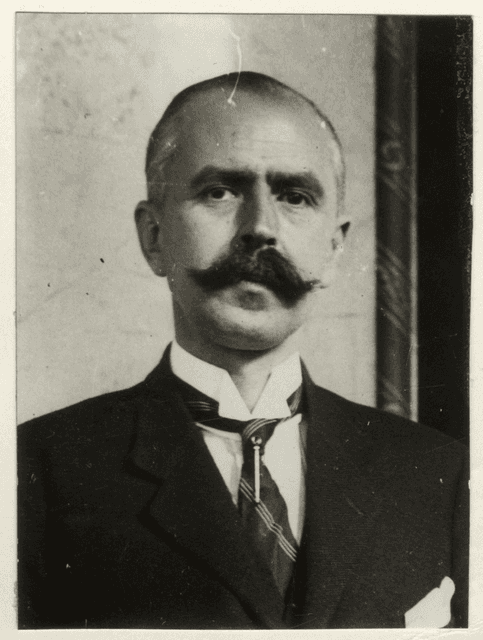 Zsitvay Tibor portréja